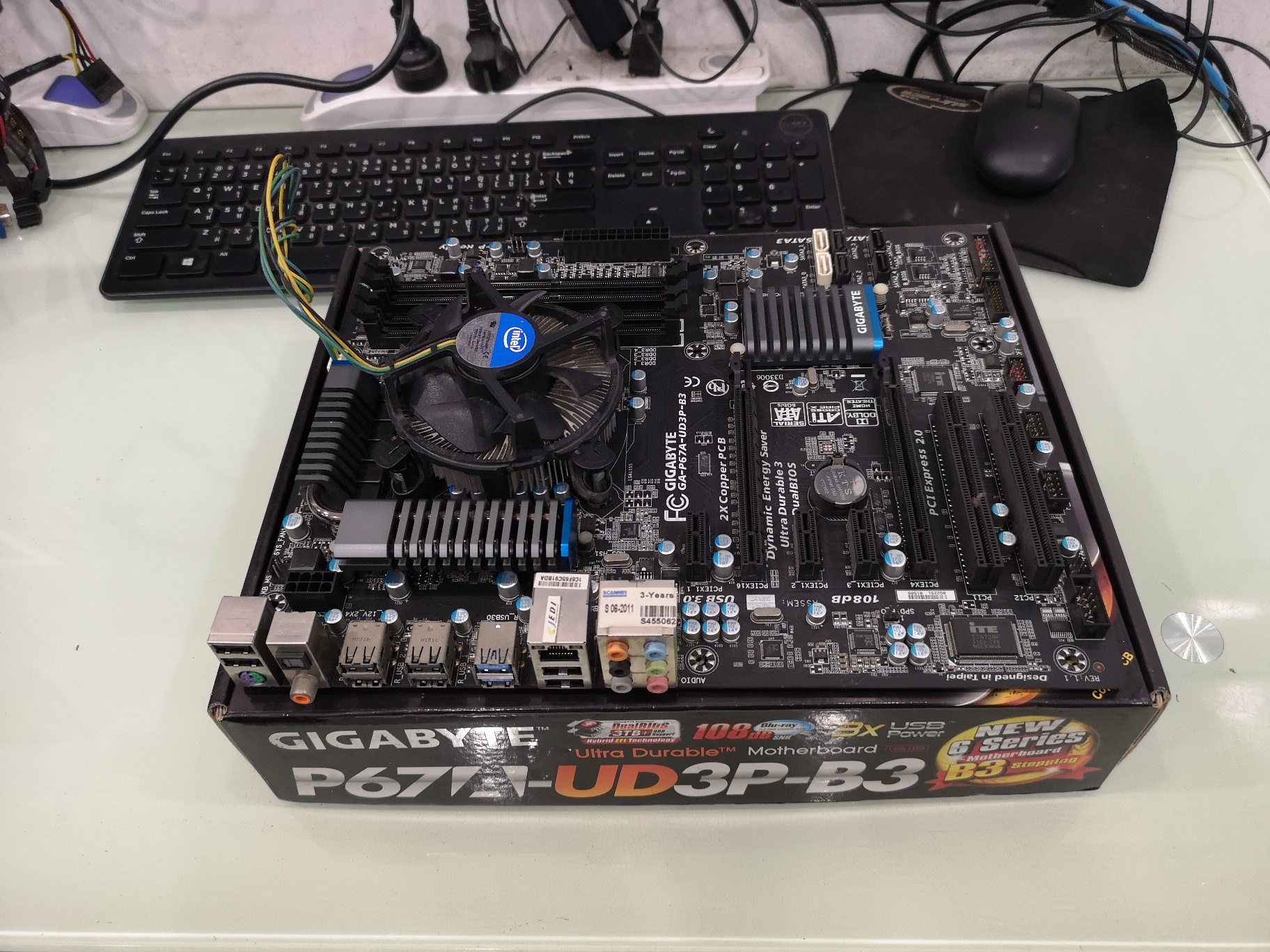 intel Core i7-2600k + GIGABYTE GA-P67A-UD3-B3