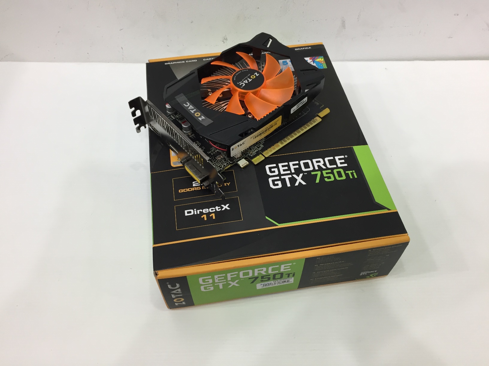 ZOTAC GTX750Ti 2GB. DDR-5