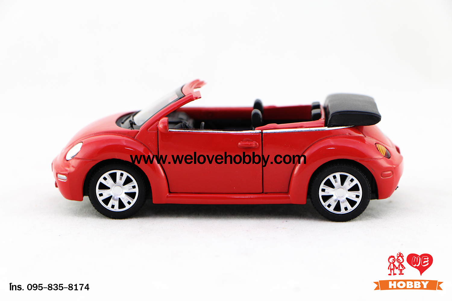 โมเดลรถ Volkswagen New Beetle Convertible (2003) สีส้ม Sundown Orange Scale 1:32