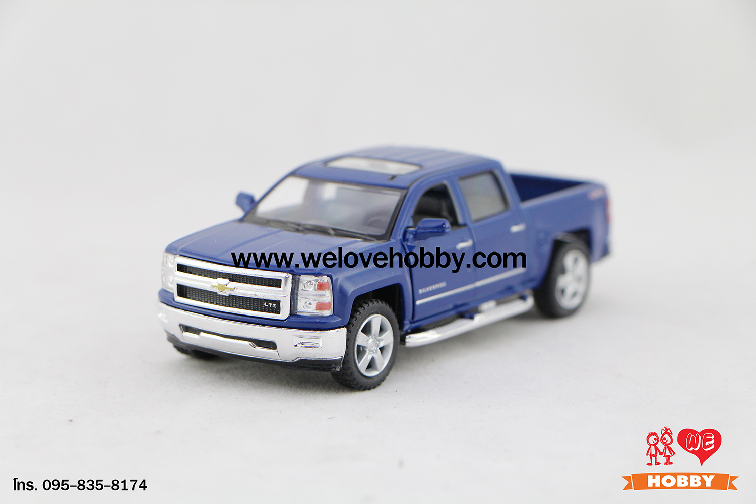 โมเดลรถ 2014 Chevrolet Chevy Silverado สีน้ำเงิน Scale 1:46
