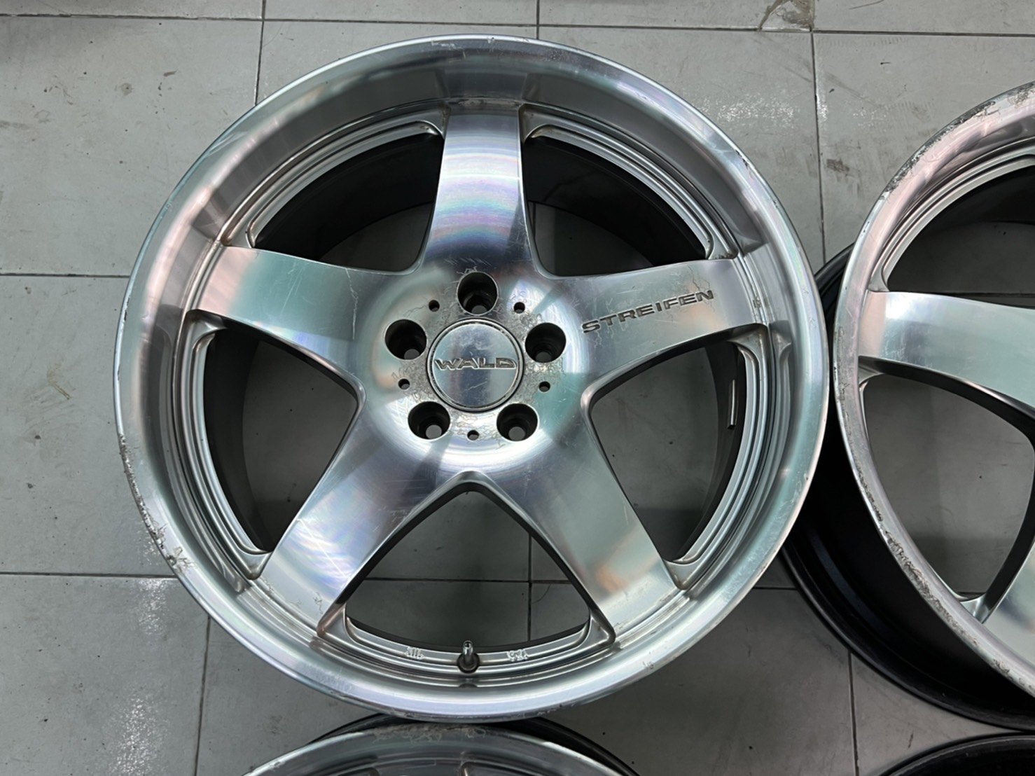 ล้อแท้เบนซ์ WALD streifen 19" ตามสภาพ