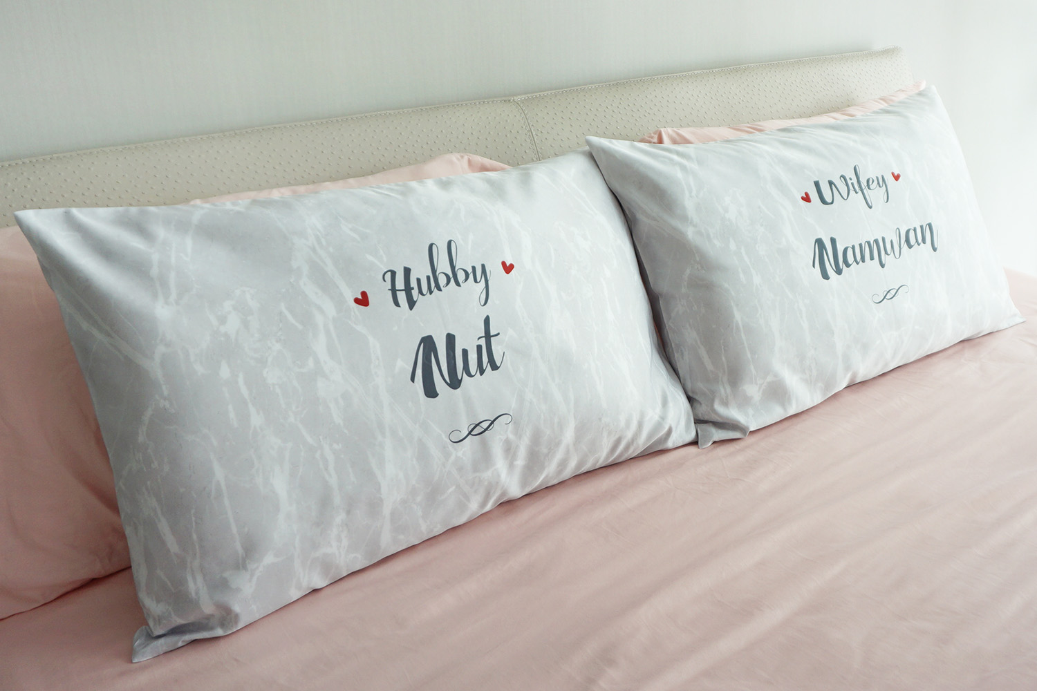 ปลอกหมอนหนุนคู่ลายหินอ่อน สีเทา Hubby Wifey - Grey