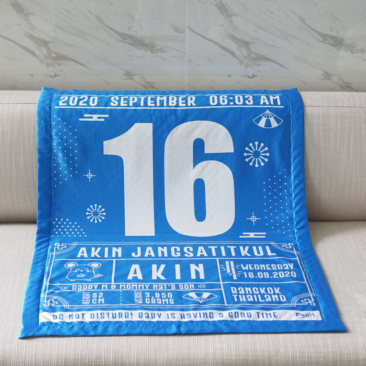 ผ้าห่มเด็ก ใส่ประวัติแรกเกิด ลาย Chinese Calendar - Dark Blue