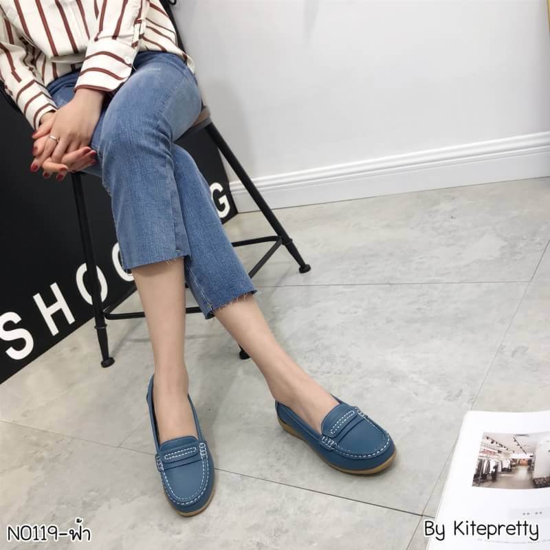 รองเท้าผ้าใบทรงคัทชูแบบสวม (สีเทา)