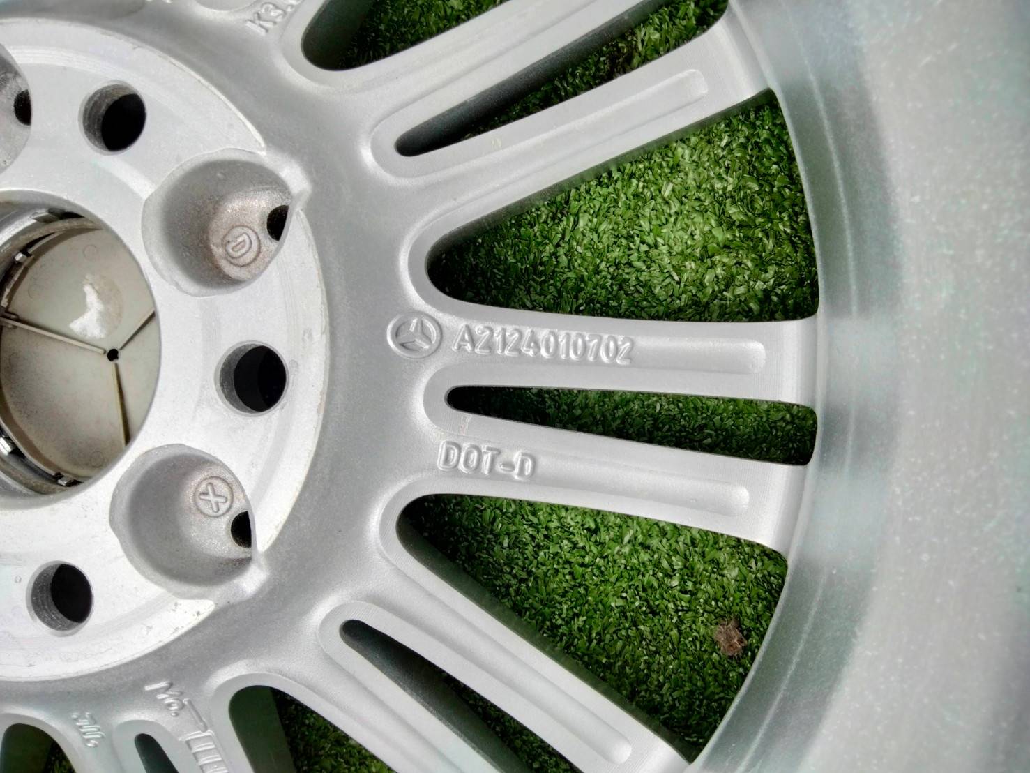 ล้อเดิม W212 10 ก้านคู่ แท้ ขอบ 16"