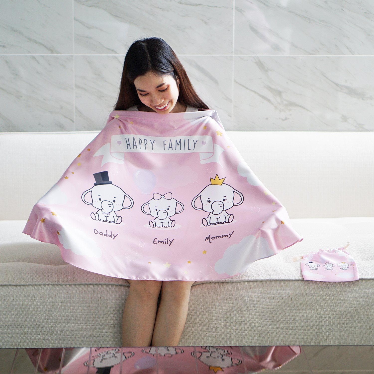 ผ้าคลุมให้นม สั่งทำใส่ชือ ลาย Elephant's Family - Pink