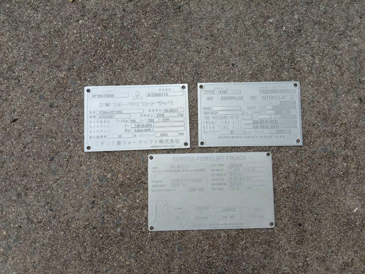 ป้ายสแตนเลสกัดกรด เนมเพลท