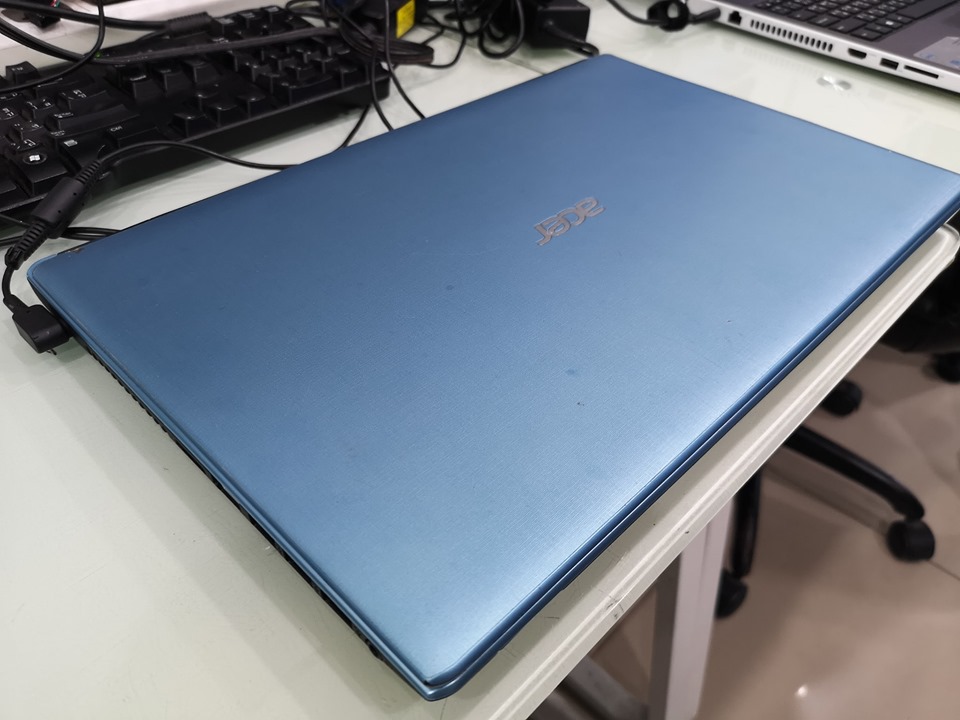 ACER Aspire V5-571G