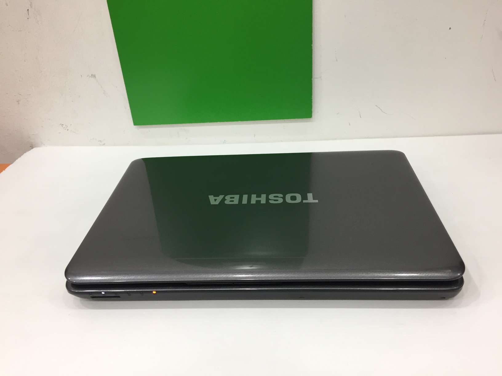TOSHIBA Satellite L645