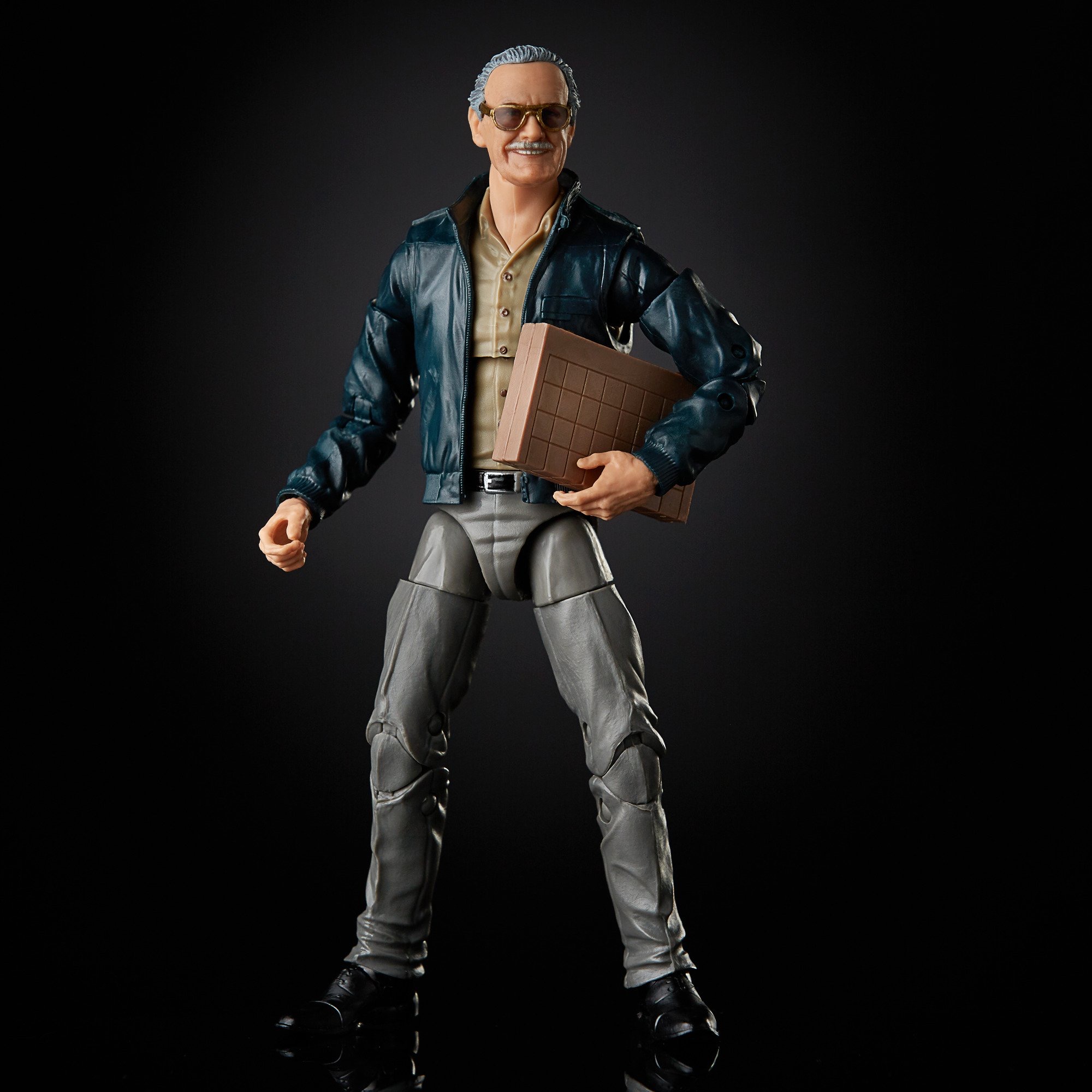 Hasbro Marvel Legends Series Stan Lee 6-inch Figure ฮาสโบร มาร์เวล เลเจนด์ ซีรี่ย์ส อเวนเจอร์ส หุ่นโมเดลฟิกเกอร์ สแตน ลี ขนาด6 นิ้ว ลิขสิทธิ์แท้
