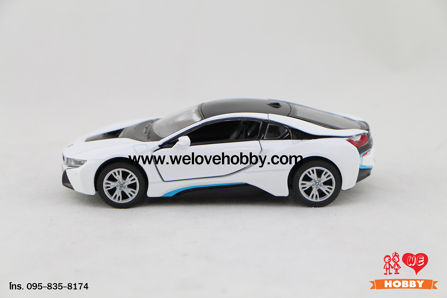โมเดลรถซุปเปอร์ คาร์ BMW i8 สีขาว Scale 1:36