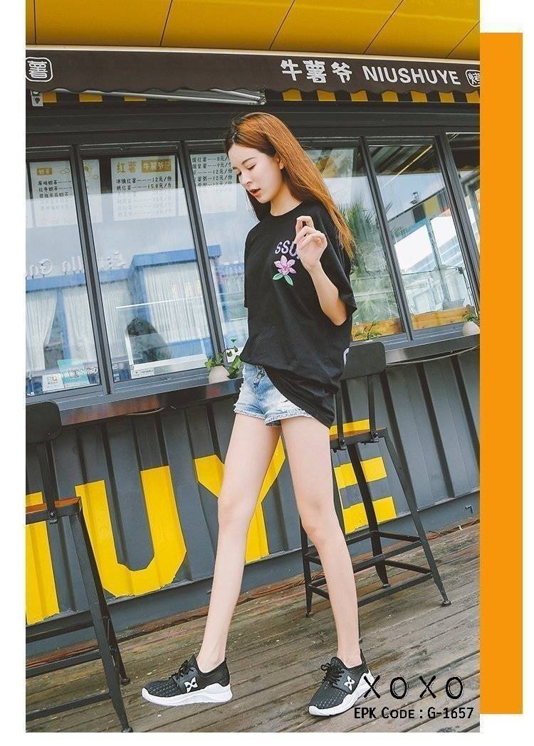 รองเท้าผ้าใบทรง Sport แต่งโลโก้X (สีชมพู)