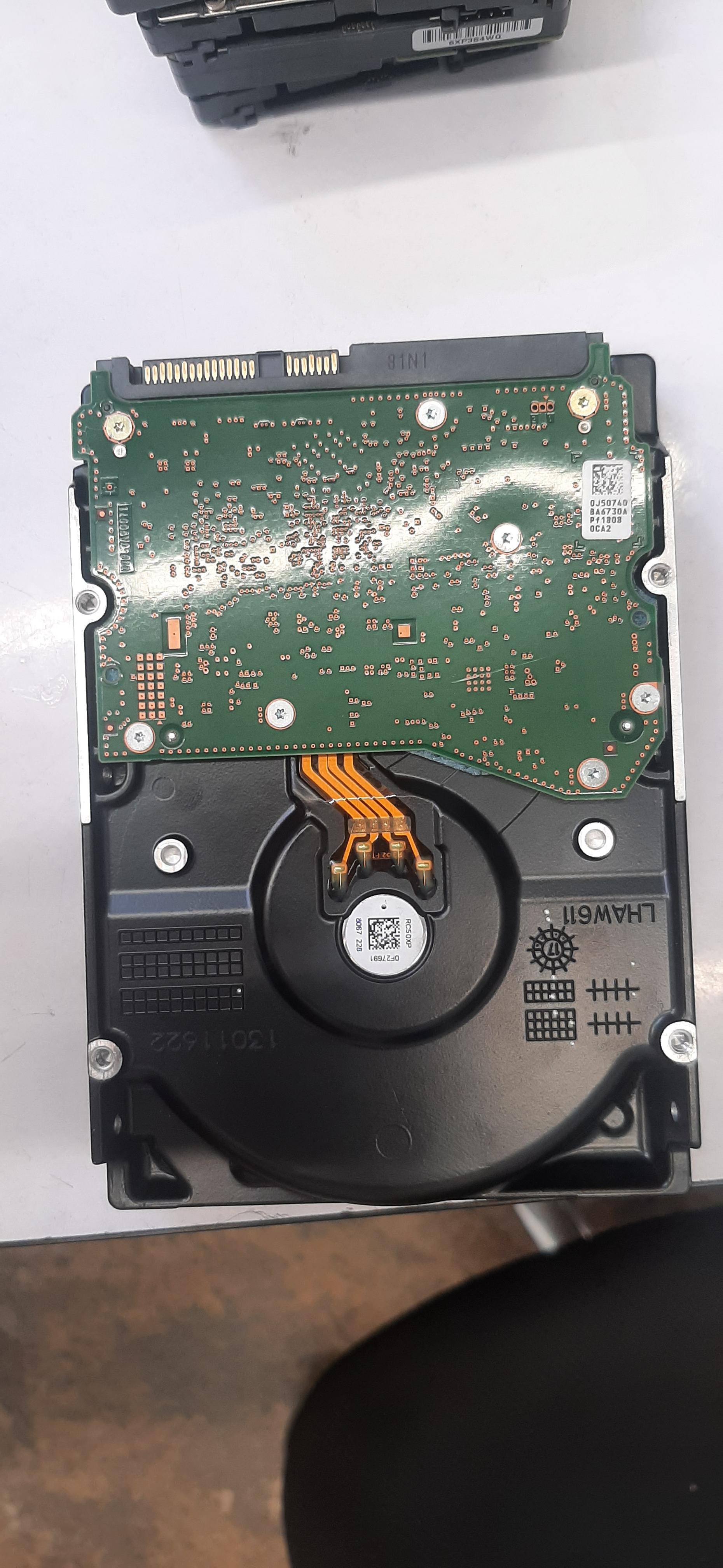 ฮาร์ดดิส HGST 10TB SAS 3.5 12Gbps 7200RPM"มือสองประกันร้าน 1 เดือน