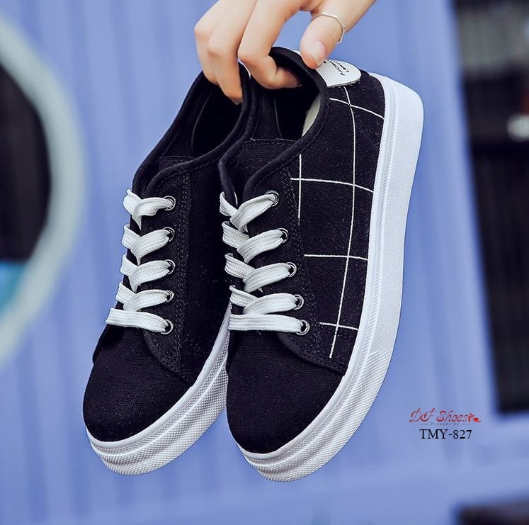 รองเท้าผ้าใบแฟชั่สกีนลายเส้น (สีดำ)