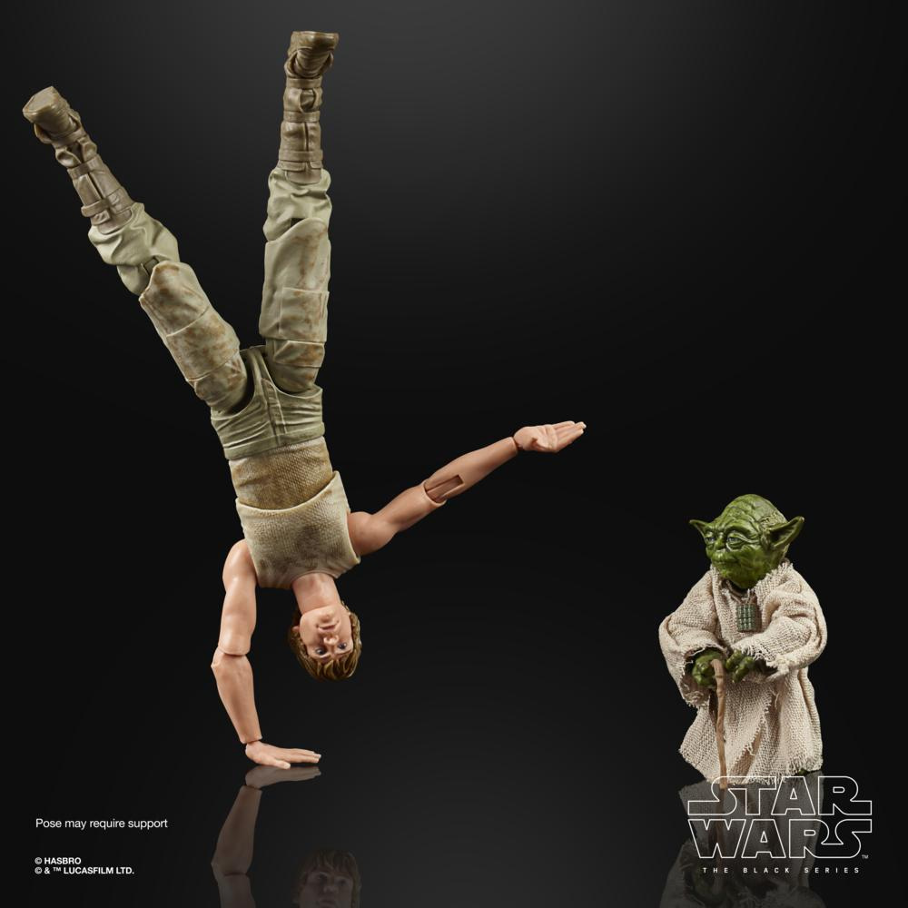Hasbro Star Wars The Black Series Luke Skywalker and Yoda (Jedi Training) 6-inch Action Figure ฮาสโบร สตาร์ วอร์ส เดอะ แบล็ค ซีรีส์ หุ่นโมเดลฟิกเกอร์ ลุค สกายวอล์คเกอร์ และ โยดา (เจได เทรนนิ่ง) ขนาด6 นิ้ว ลิขสิทธิ์แท้