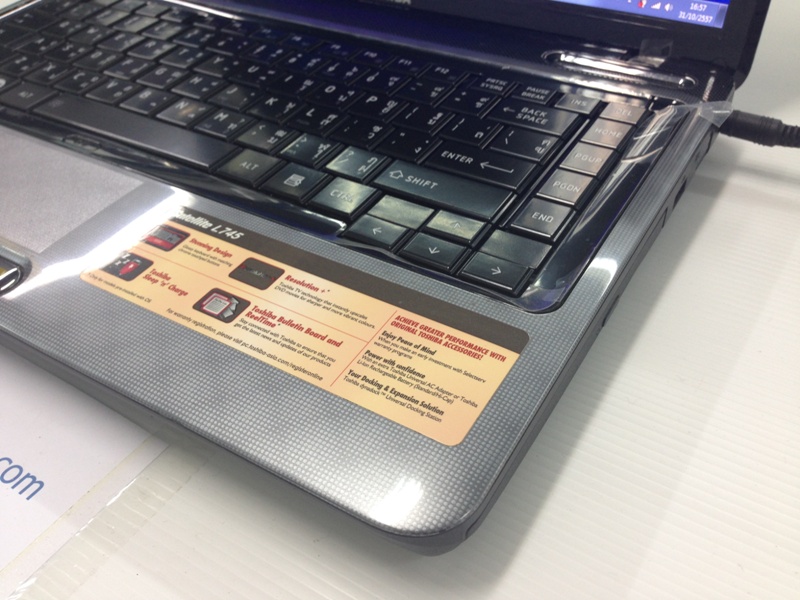 TOSHIBA L745