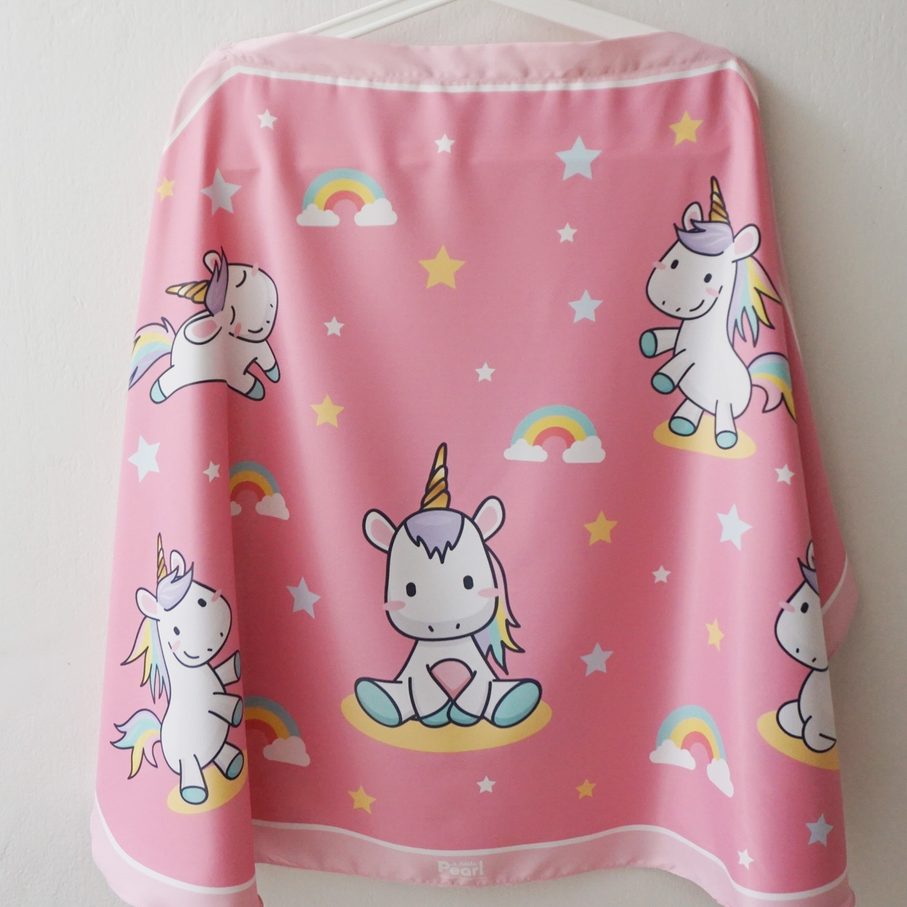 ผ้าคลุมให้นม สั่งทำใส่ชือ ลาย Unicorn - Pink