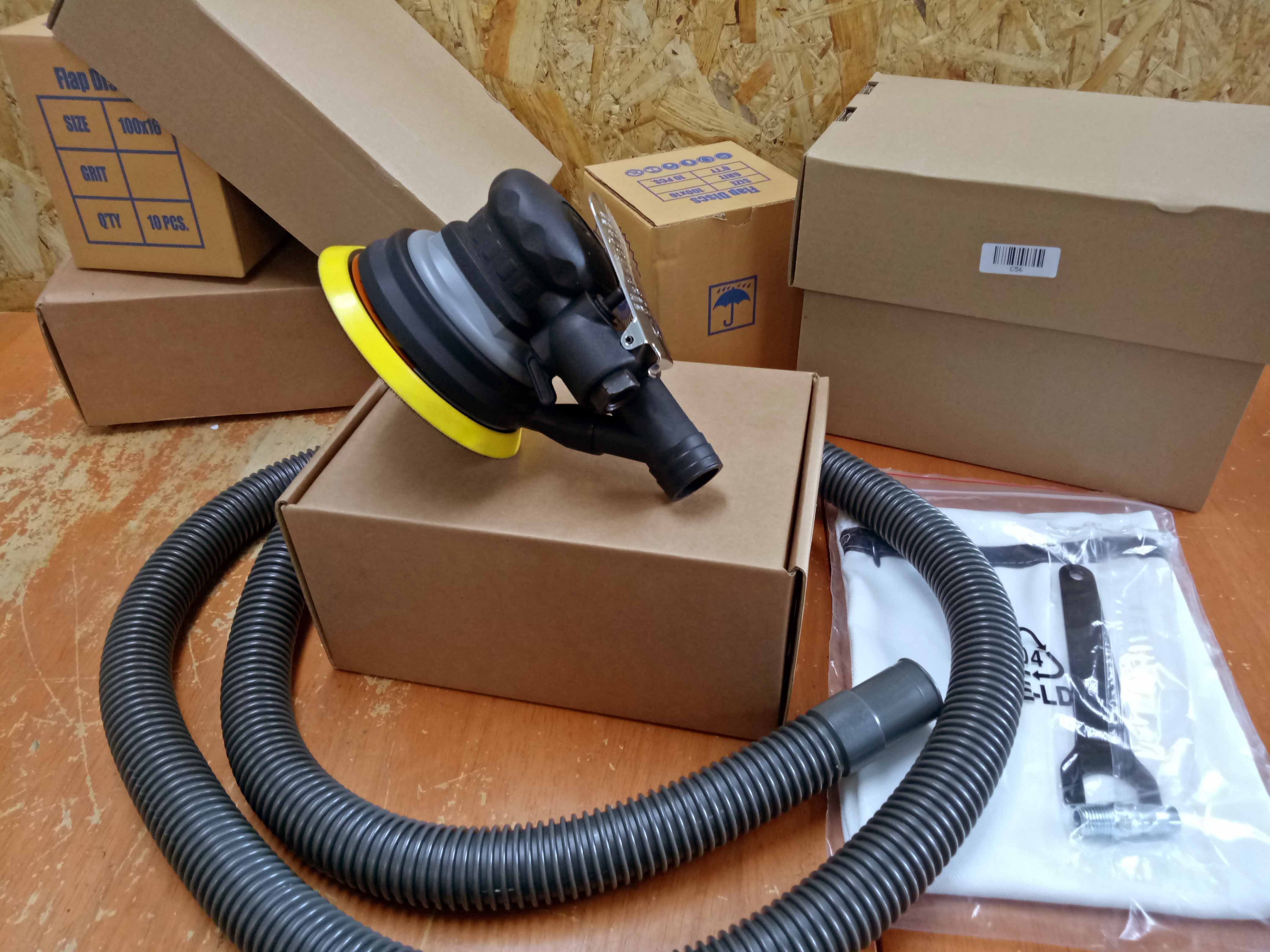 เครื่องขัดกระดาษทรายกลมระบบลมแบบดูดฝุ่น / BE-KZ-OBS