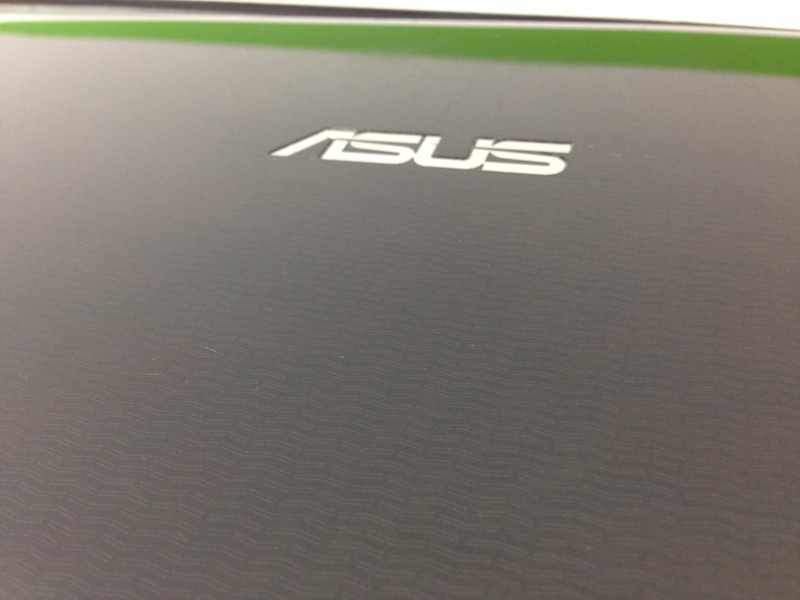 ASUS X43U-VX120D