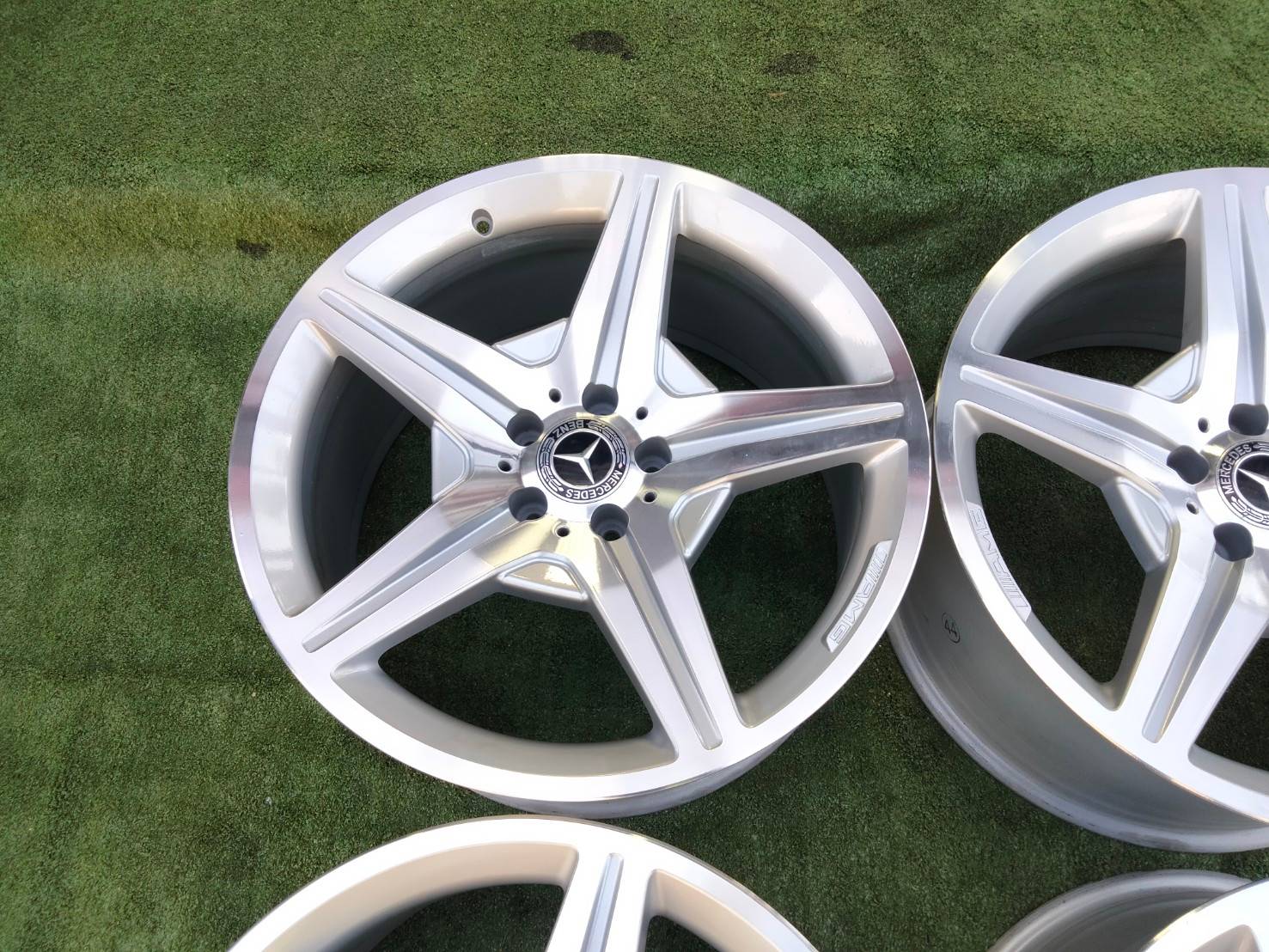 ล้อแท้ AMG 5 spoke. R230 19 นิ้ว