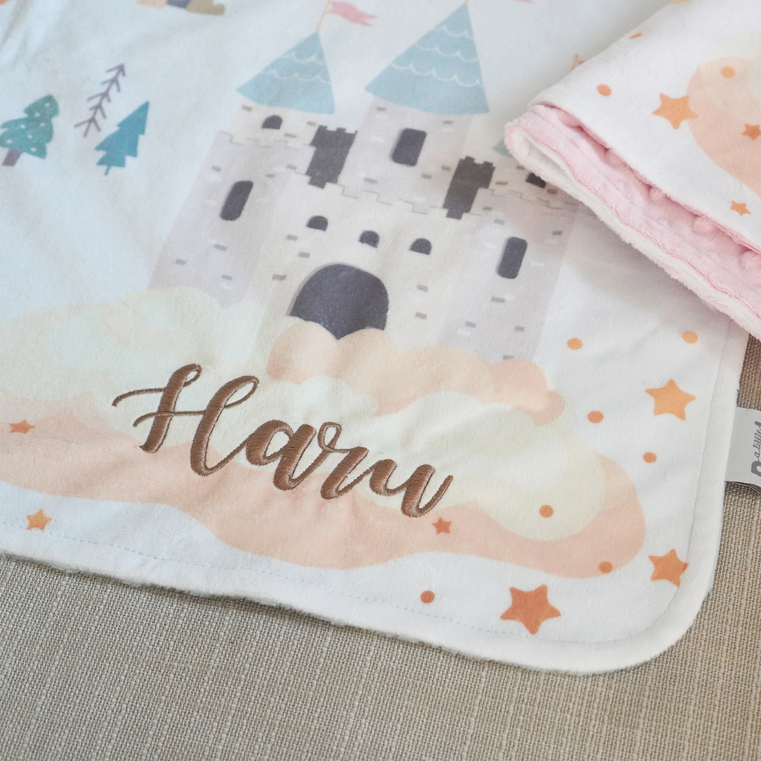 ผ้าห่ม Minky ลาย Dragon 75x100cm แบบปักชื่อ ด้านหลังสีชมพู