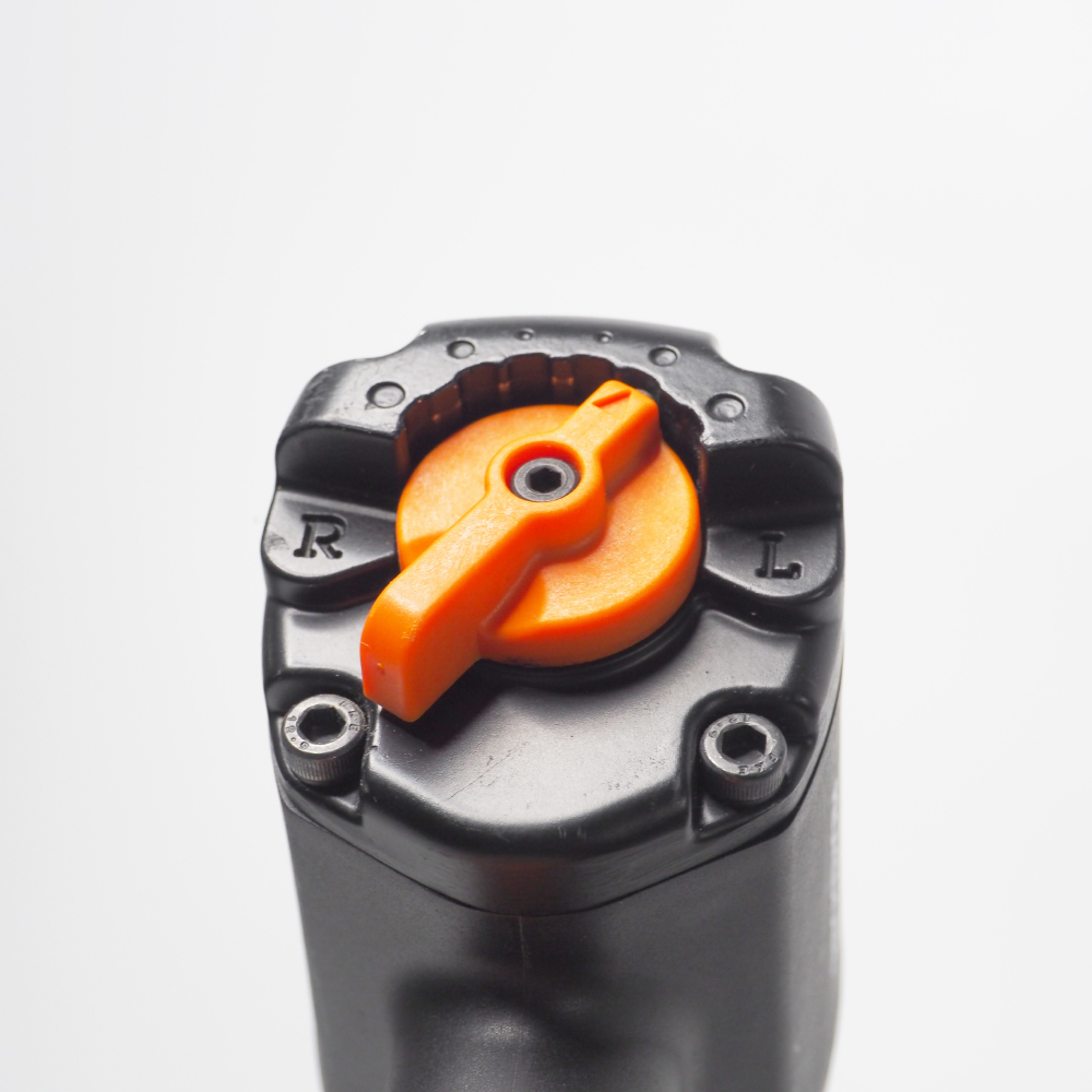 บล็อกลมขนาด 3/8" / TW-SA2123P