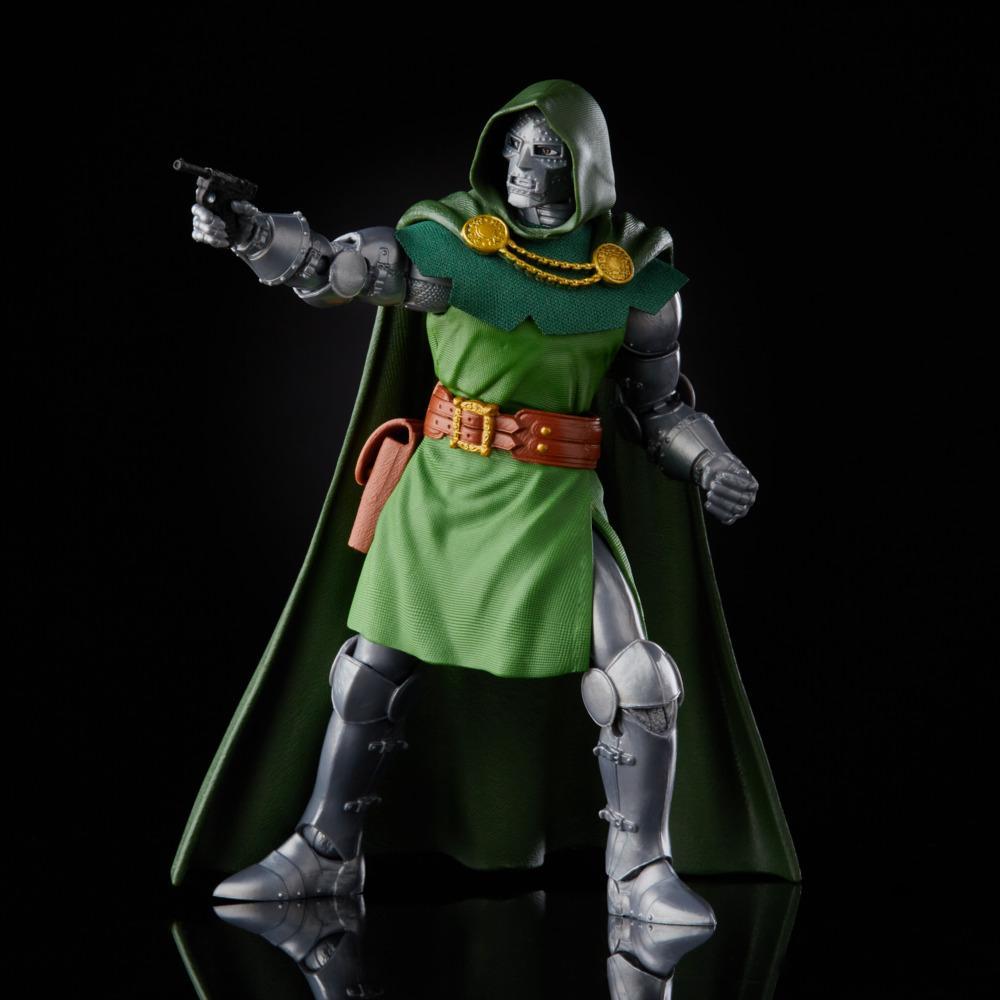 Hasbro Marvel Legends Series Vintage Fantastic Four Doctor Doom 6-Inch Action Figure ฮาสโบร มาร์เวล เลเจนด์ แฟนแทสติก โฟร์ หุ่นโมเดลฟิกเกอร์ ด็อกเตอร์ดูม วินเทจ ขนาด 6 นิ้ว ลิขสิทธิ์แท้