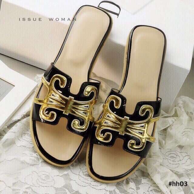 พร้อมส่ง : รองเท้าแตะ Hermes ลายแมงมุม (สีดำ)
