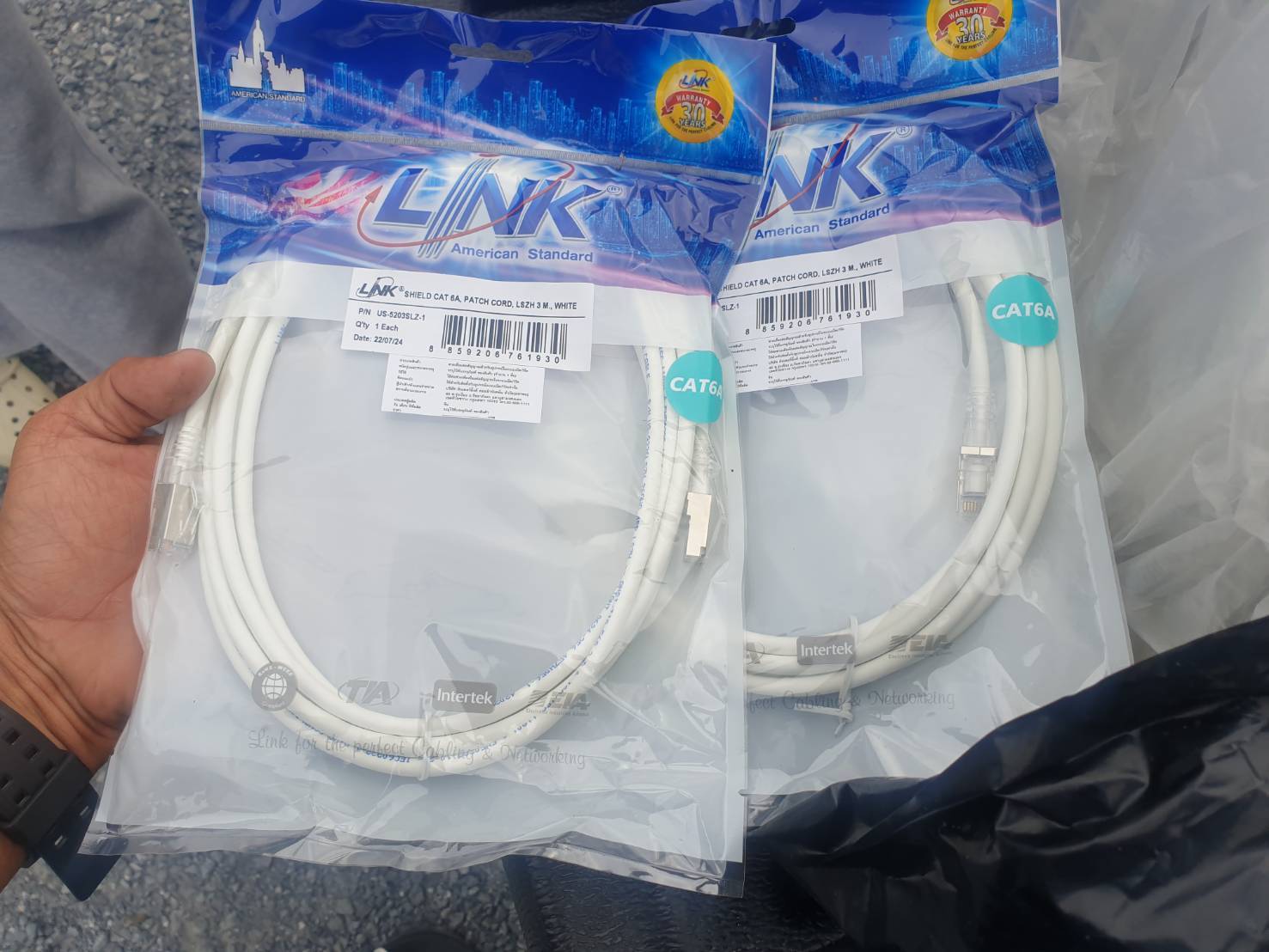 สายแลน Link US-5203SLZ-1 Shield CAT 6A RJ45-RJ45 Patch Cord 3 M., XG, LSZH มี 458 เส้น เส้นละ 69 บาท