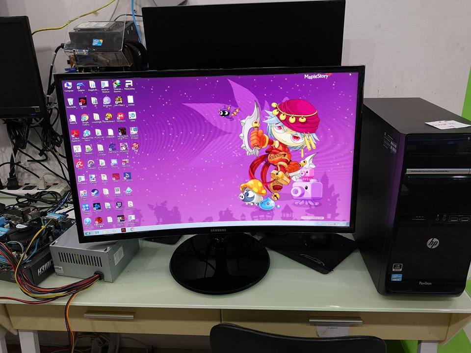 SAMSUNG 27" LC27F390FHEXXT Curve LED