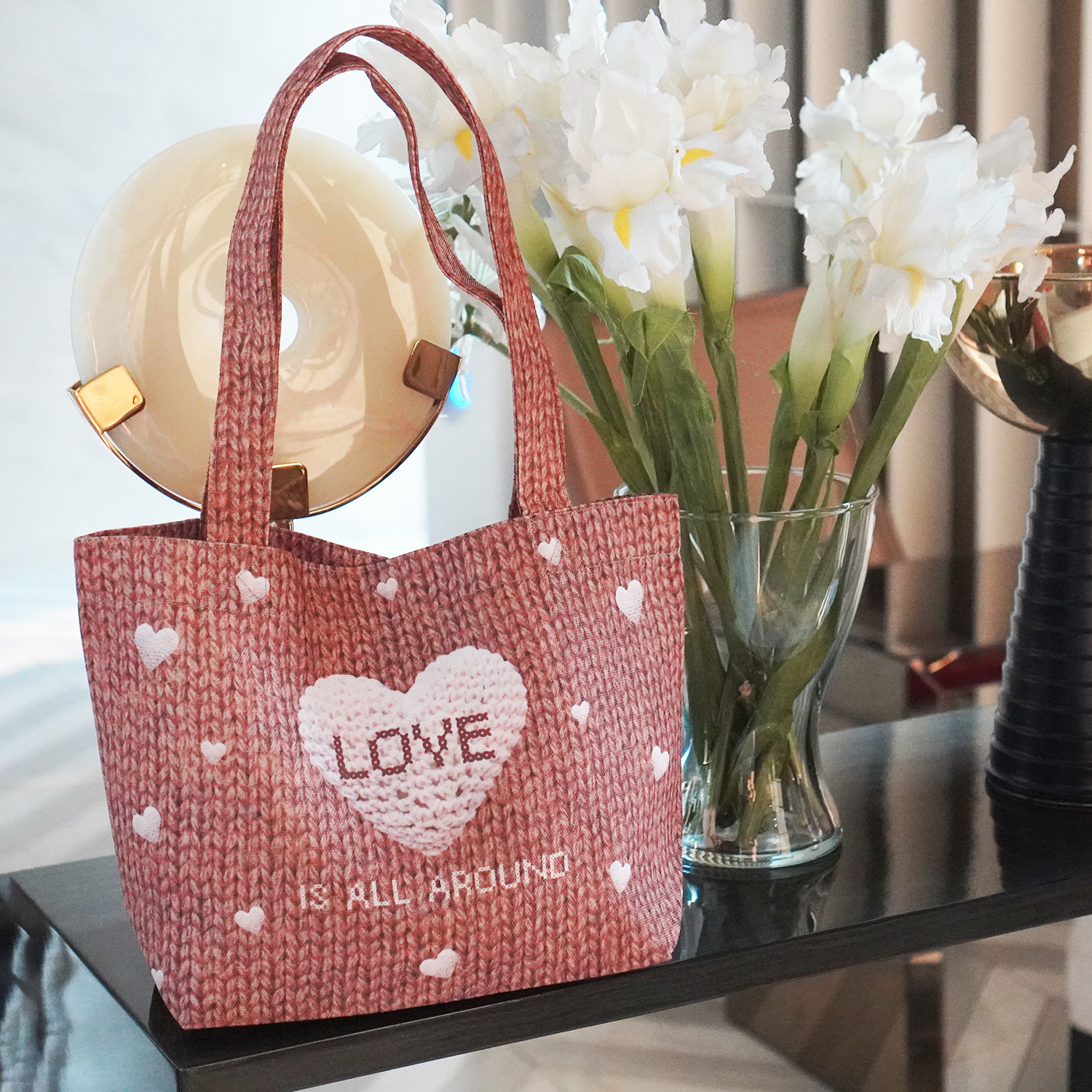 กระเป๋าผ้าแคนวาสพร้อมส่ง ไซส์ S ลาย Knitted Heart - Brown