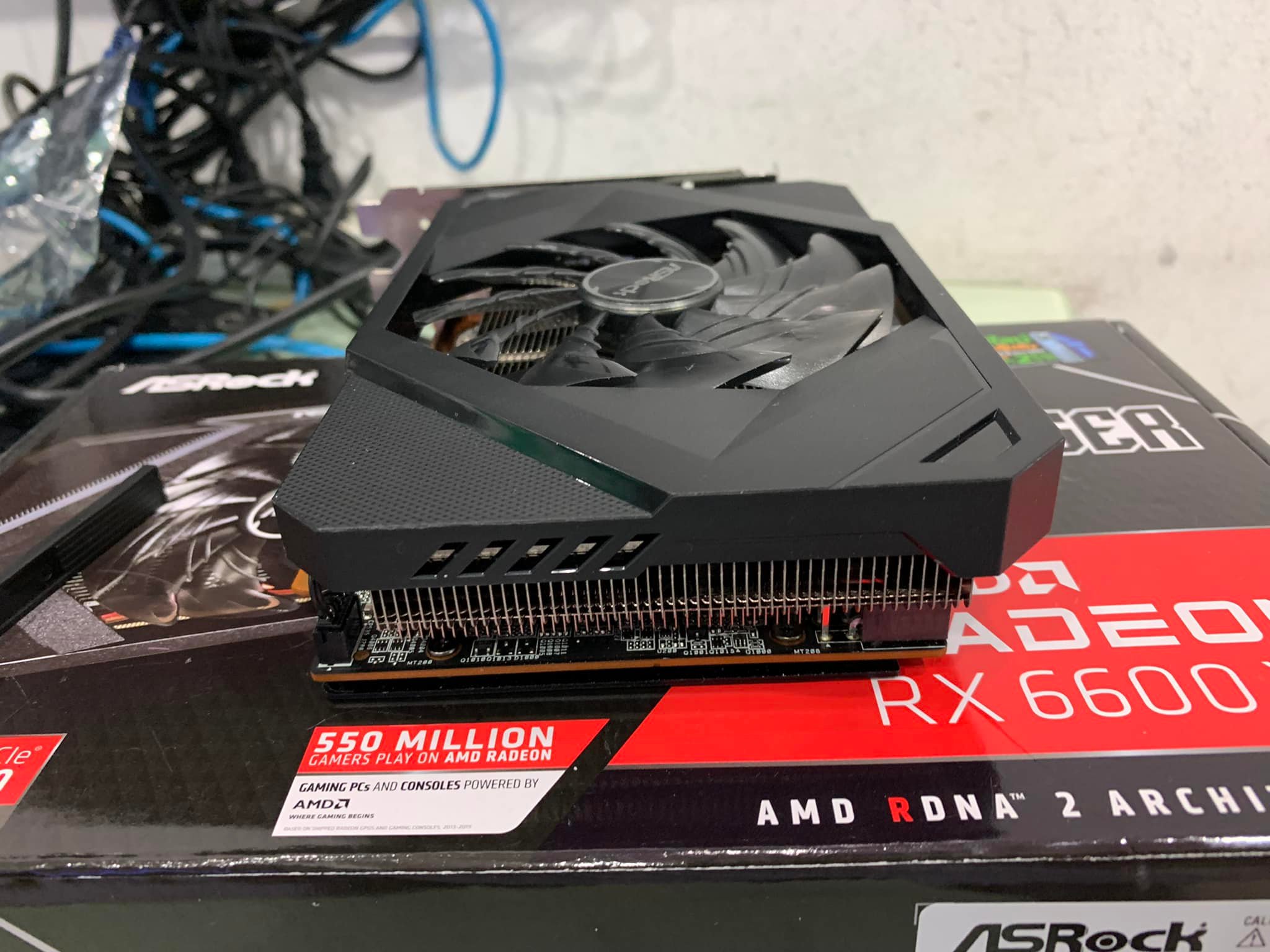 ASROCK AMD Radeon RX 6600 XT Challenger Pro 8GB OC มือสอง สภาพของใหม่ประกันเกือบ3ปี