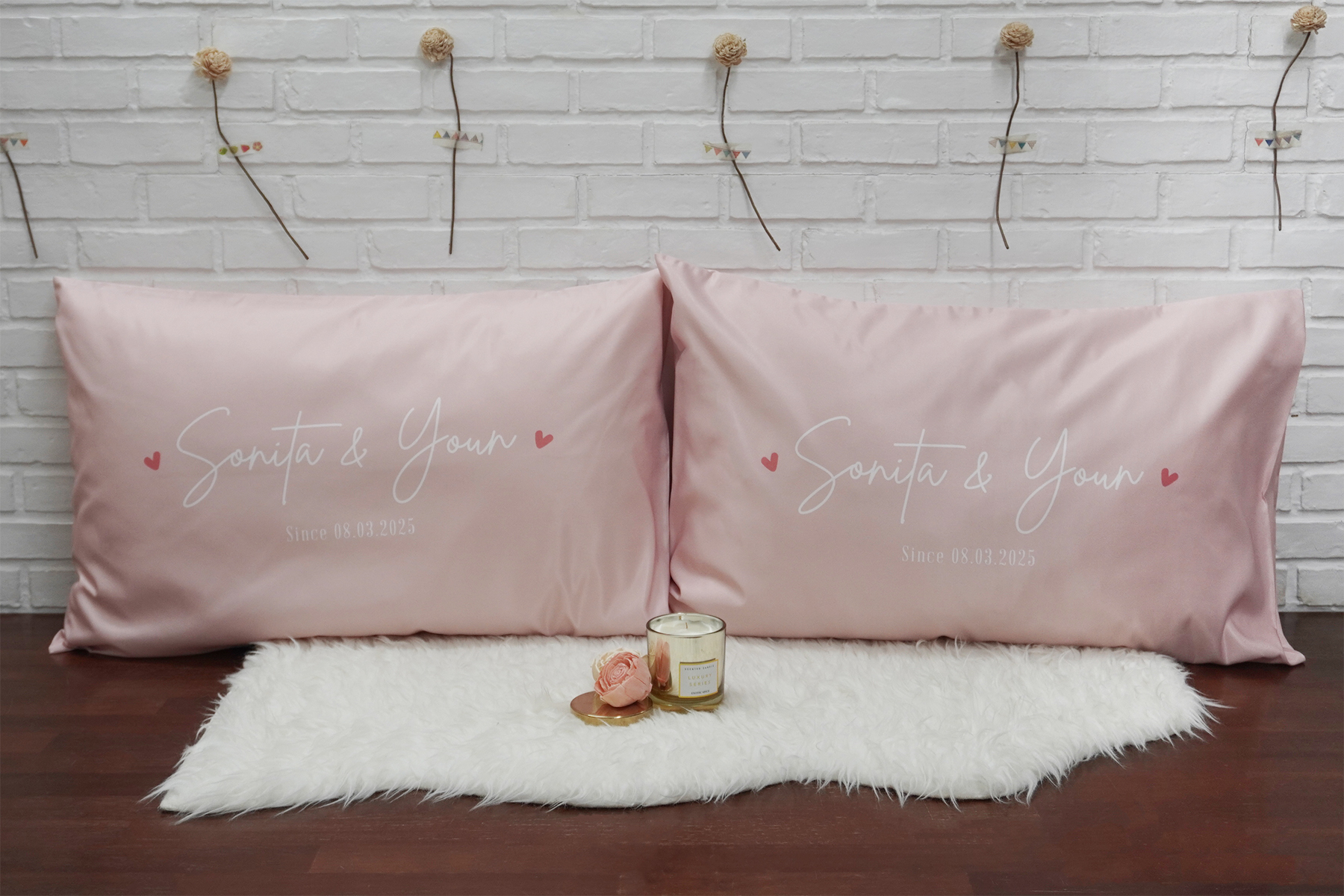 ปลอกหมอนหนุนคู่ พิมพ์ลายเต็มผืน Minimal - Pink