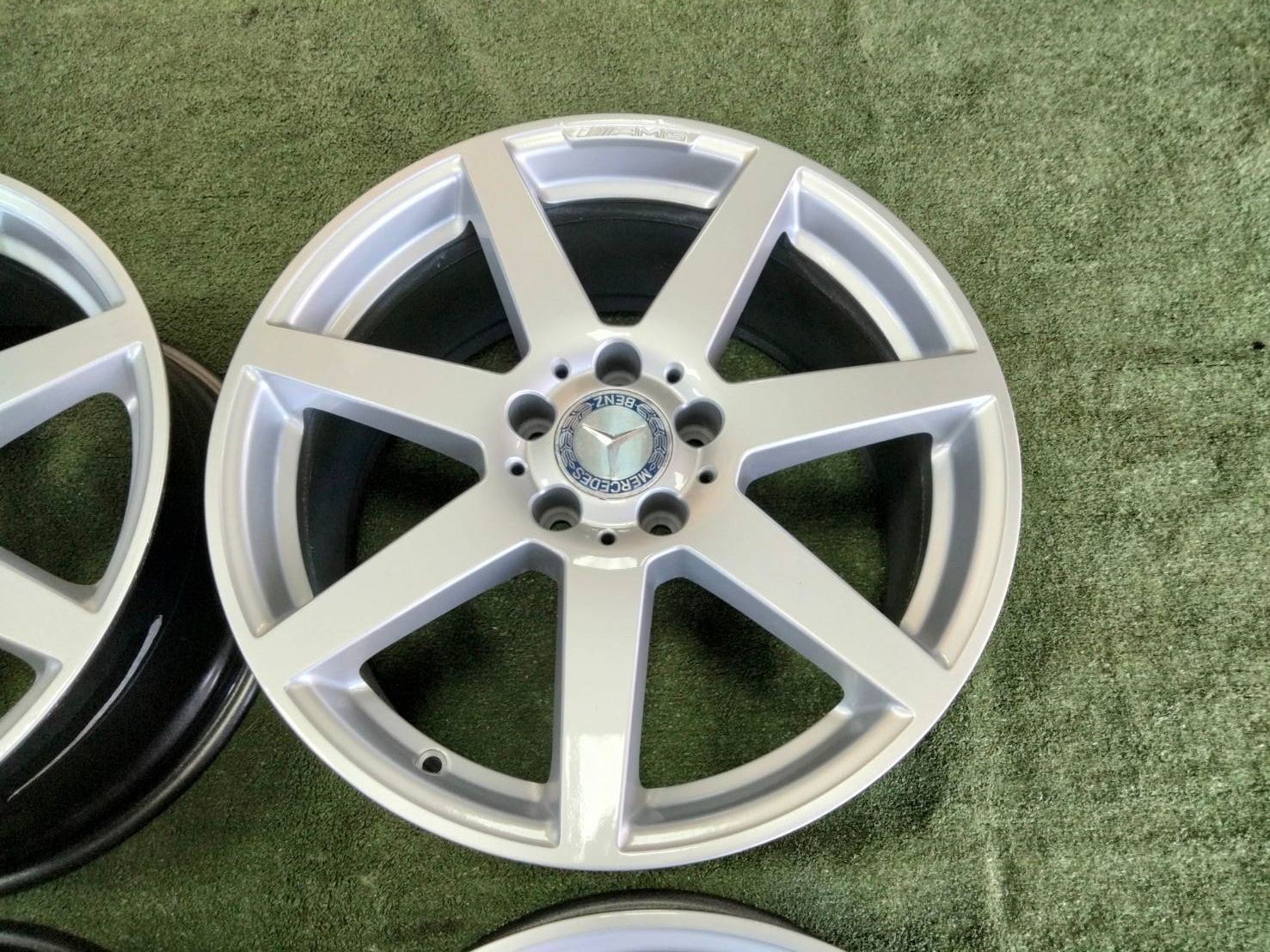 ล้อเบนซ์แท้ AMG 7ก้าน 18นิ้ว w204