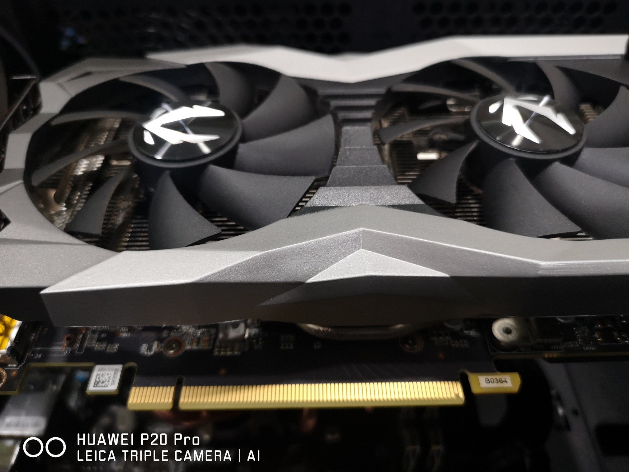 ZOTAC GAMING RTX2060 Super 8GB. DDR-6 SVOA 10/2023 มือสองสวยๆมีแต่กล่อง