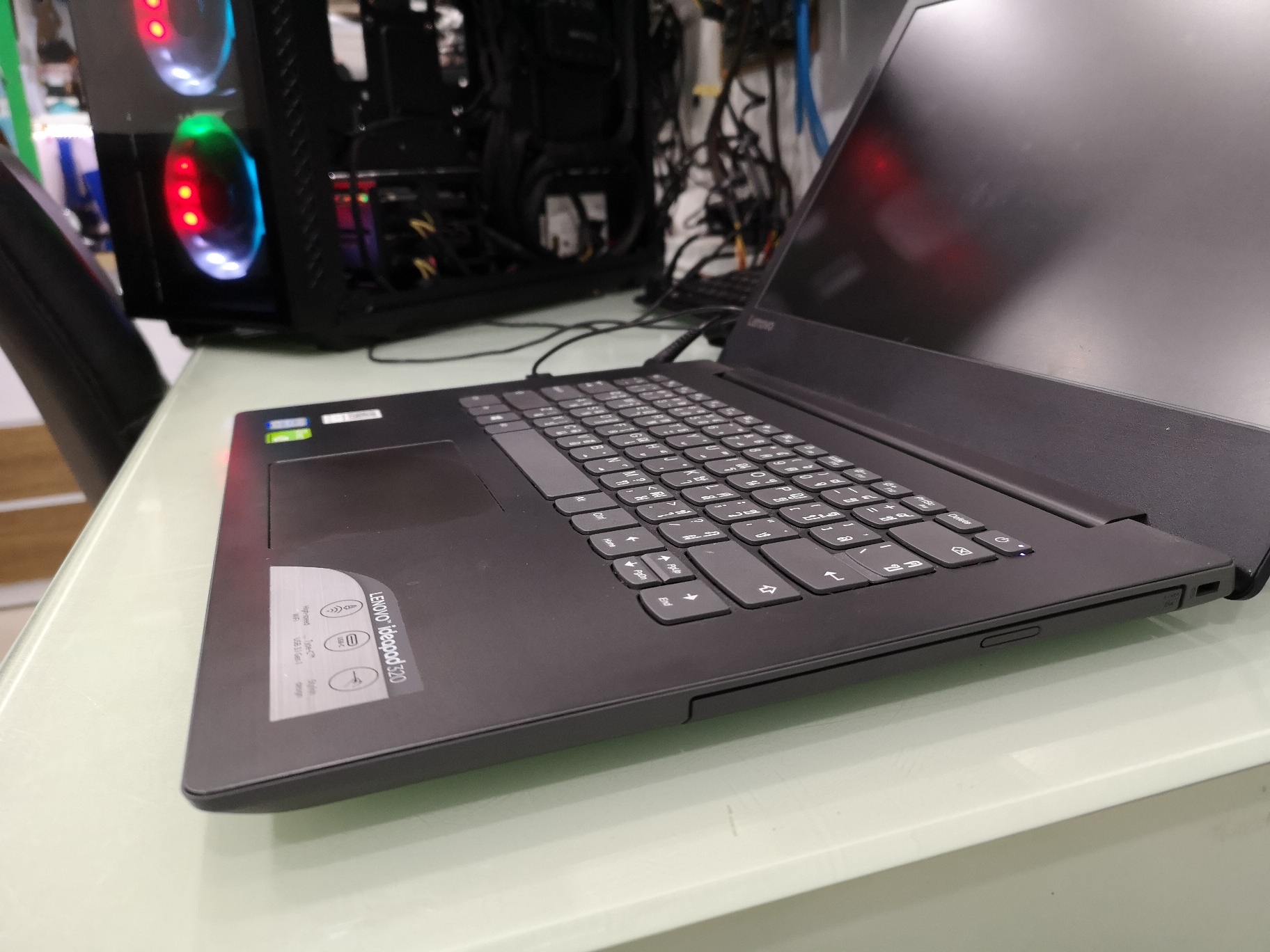 Lenovo Ideapad 320-14ISK