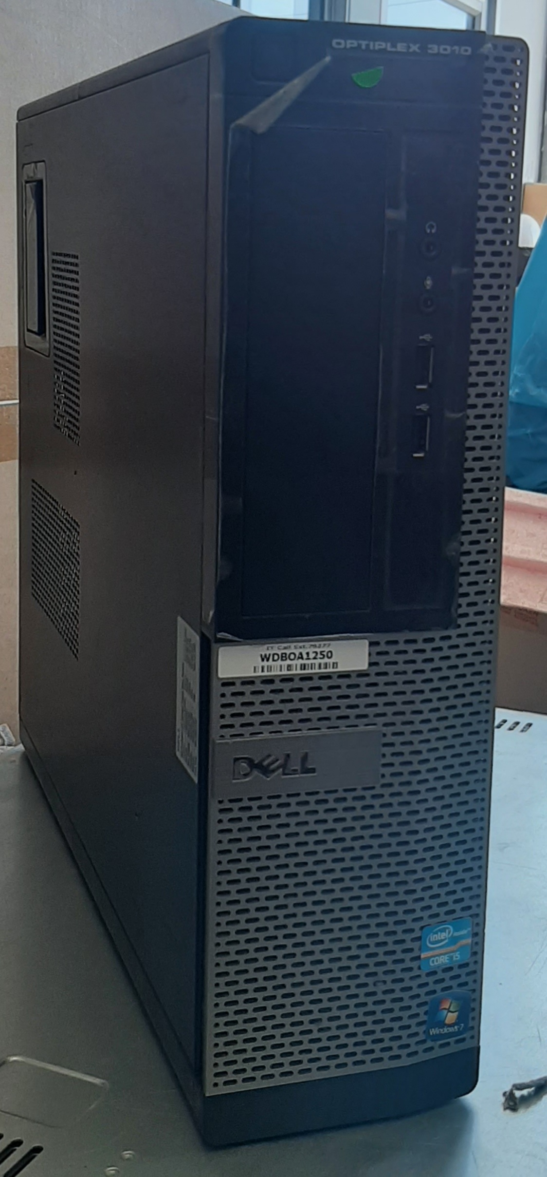 คอมพิวเตอร์ตั้งโต๊ะมือสอง Dell Optiplex 3010 DT (i3-3220 Ram4GB HDD1TB) สภาพดี ประกันร้าน 1 เดือน