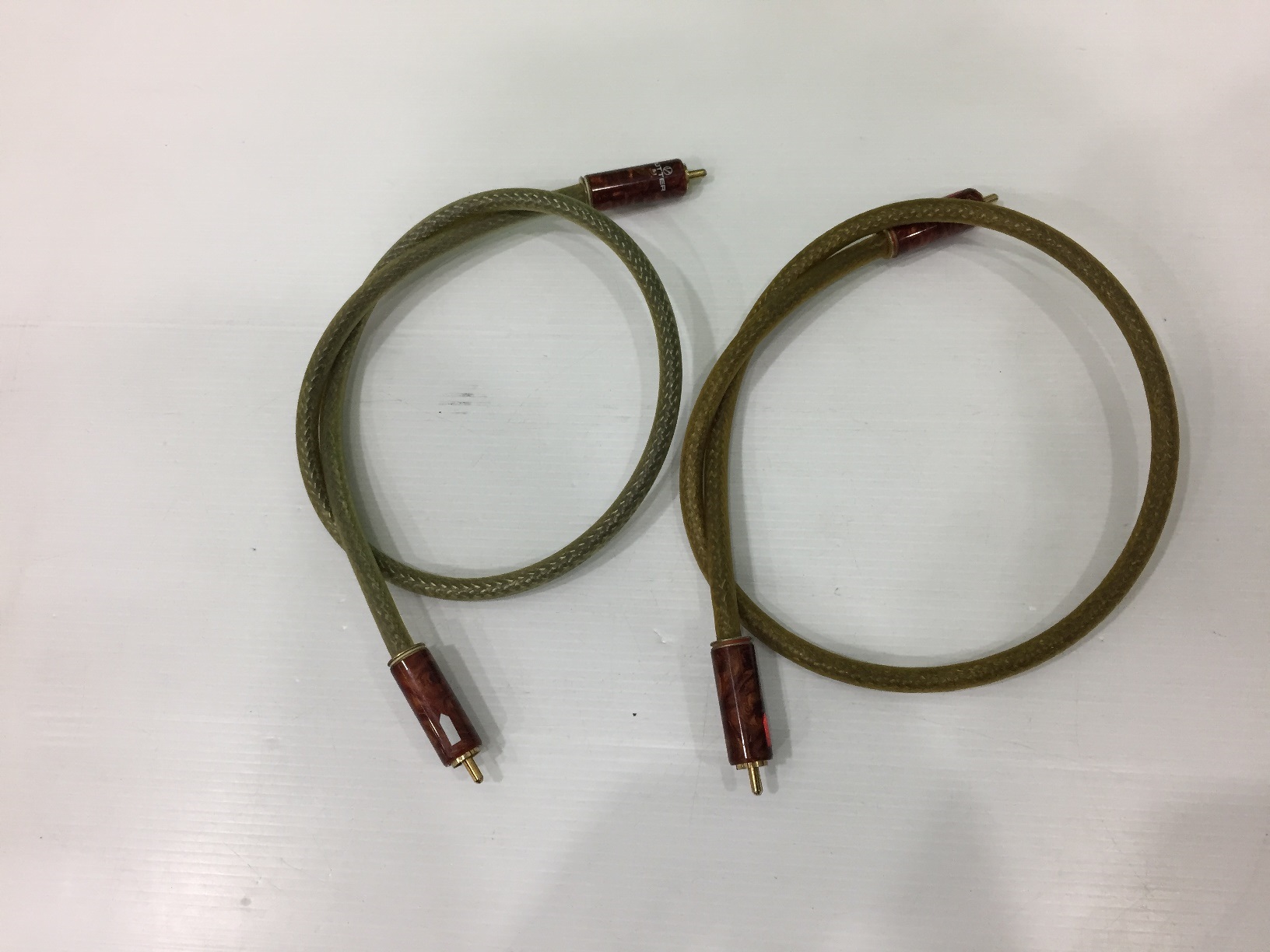Van Den Hul MC The Source Hybrid 2x 0.7m