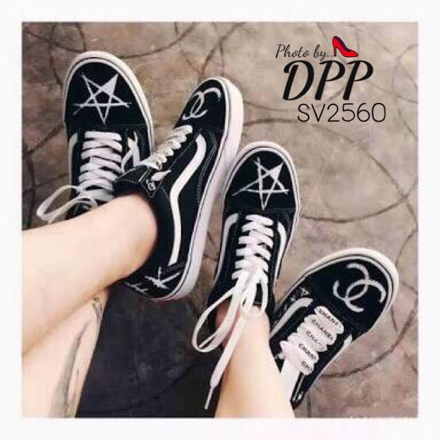รองเท้าผ้าใบสไตล์ VC limited edition