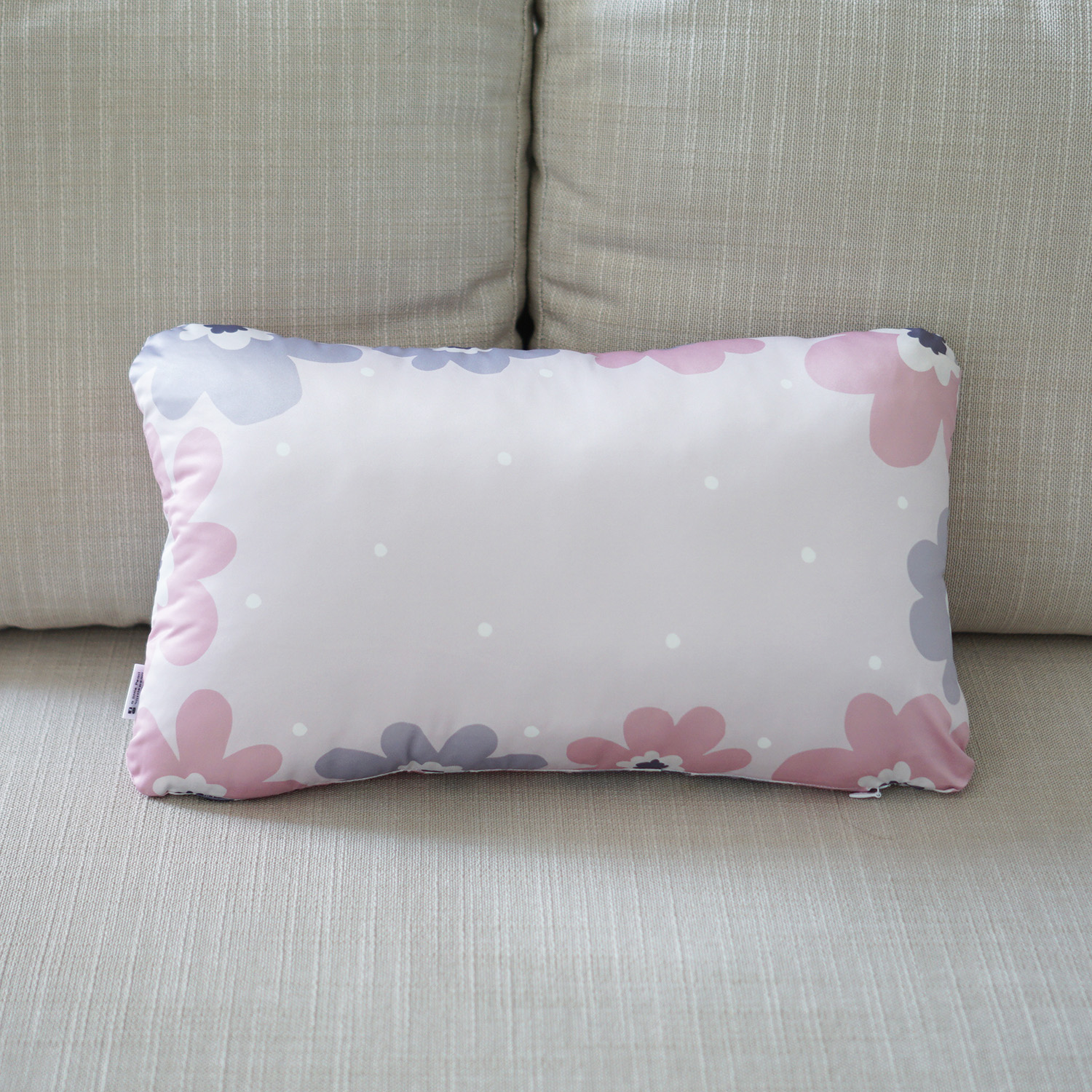 หมอนอิงทรงสี่เหลี่ยมยาว Big Flower - Pink (ราคาต่อใบ)