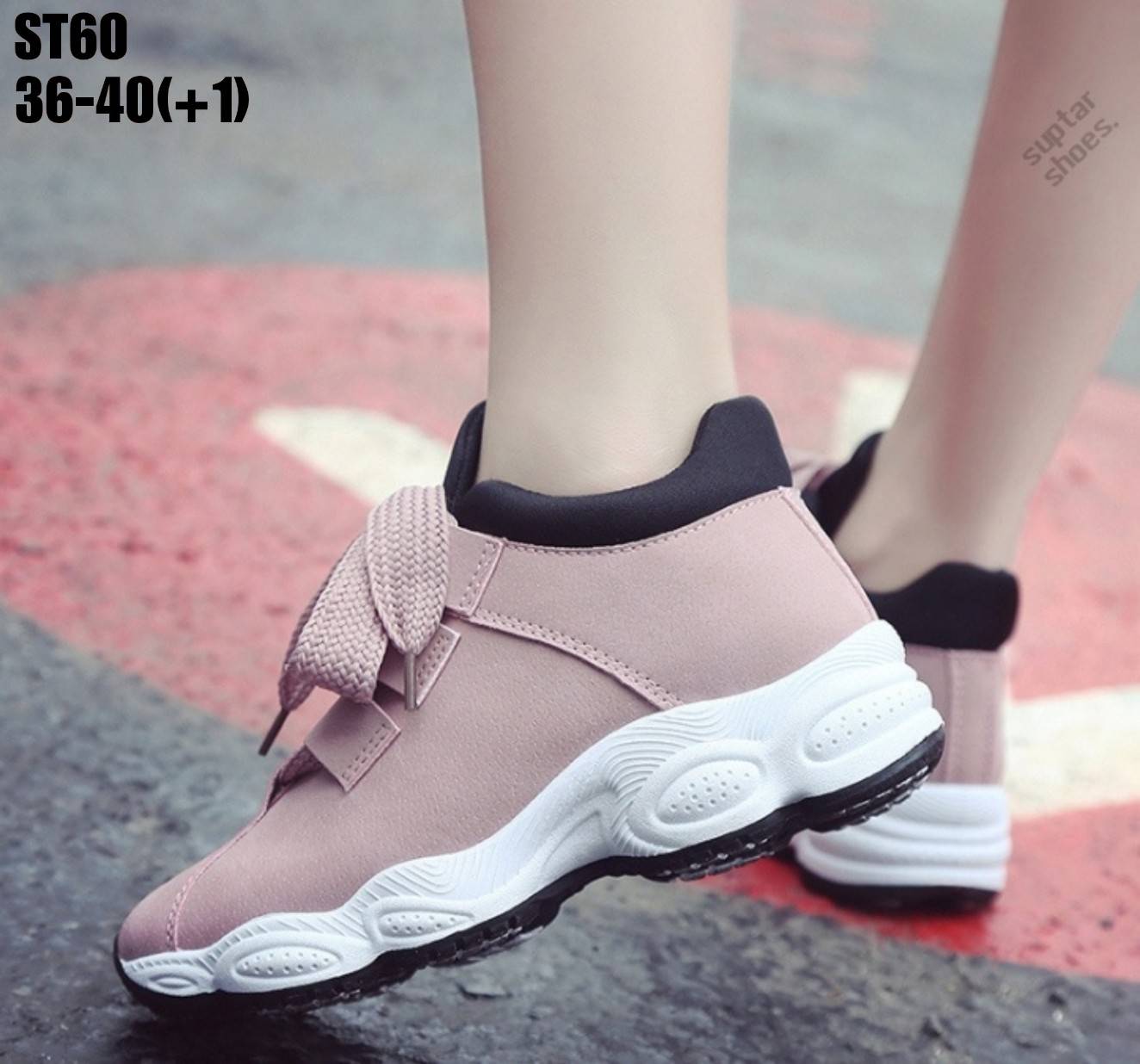 รองเท้าผ้าใบแฟชั่นทรง Sportแต่งขอบซัพพอร์ต (สีชมพู)