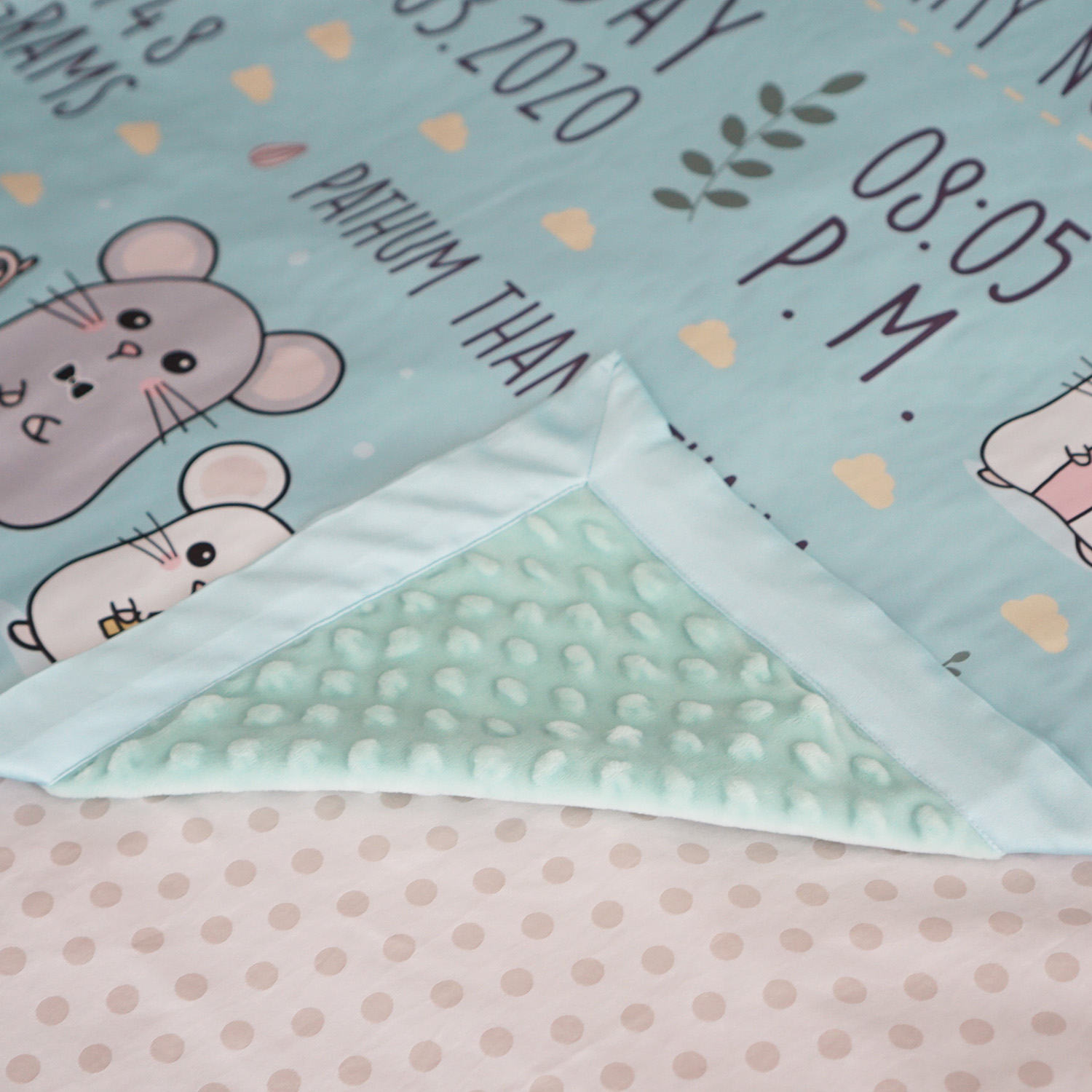 ผ้าห่ม ใส่ประวัติแรกเกิด ลาย Mini Mouse - Mint