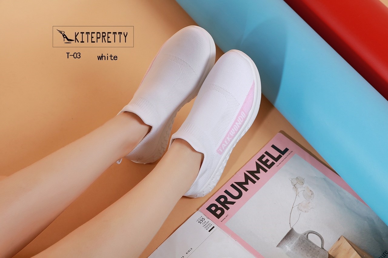 รองเท้าใบผ้าทอขอบถุงเท้า (สีดำ)