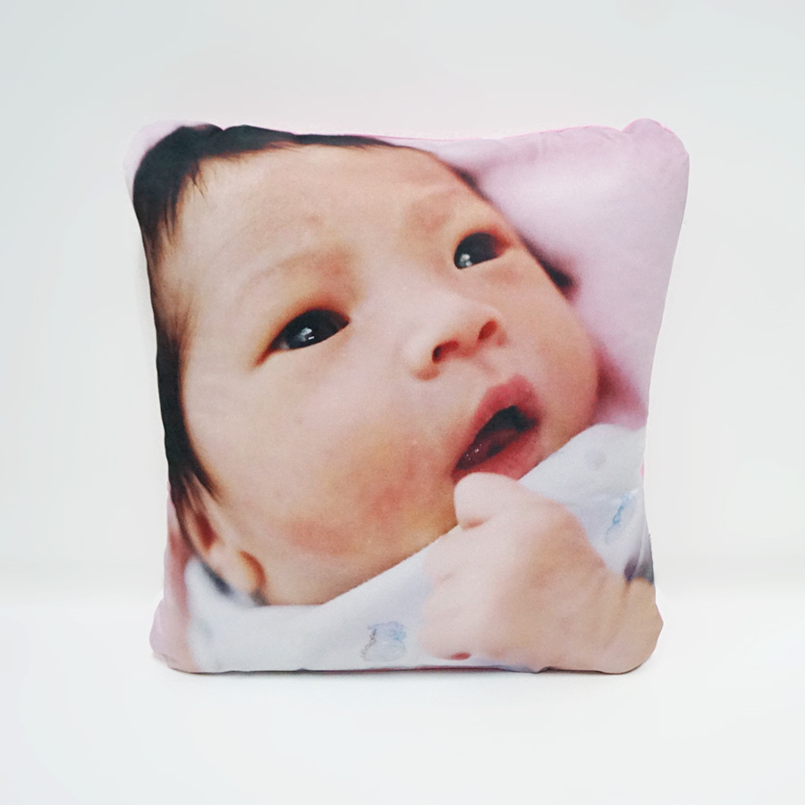 หมอนของขวัญ ใส่รูปถ่าย ทรงสี่เหลี่ยมจตุรัส Portrait Photo Square Pillow