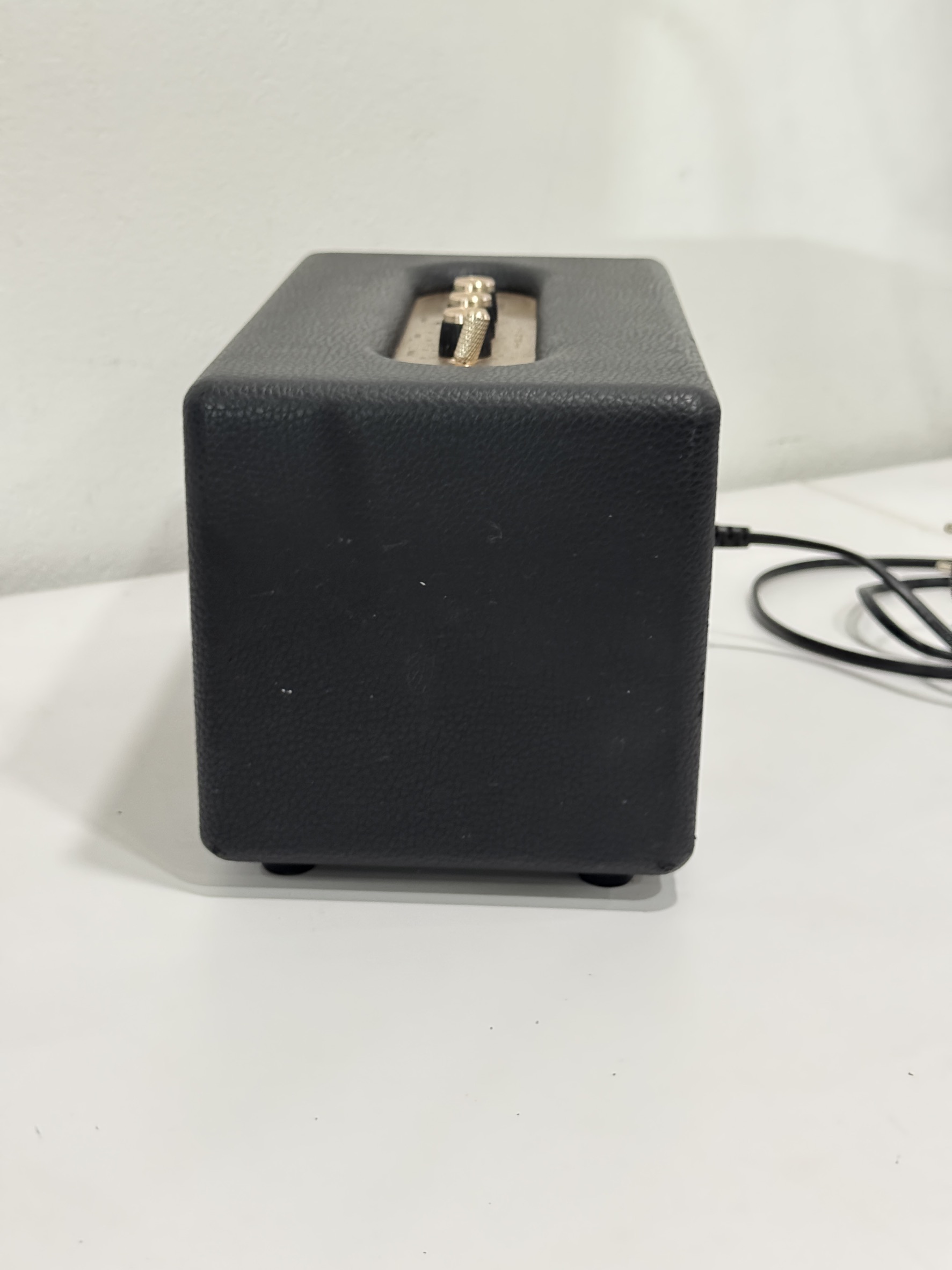 ลำโพงบลูทูธ Marshall Acton III + AC Adapter