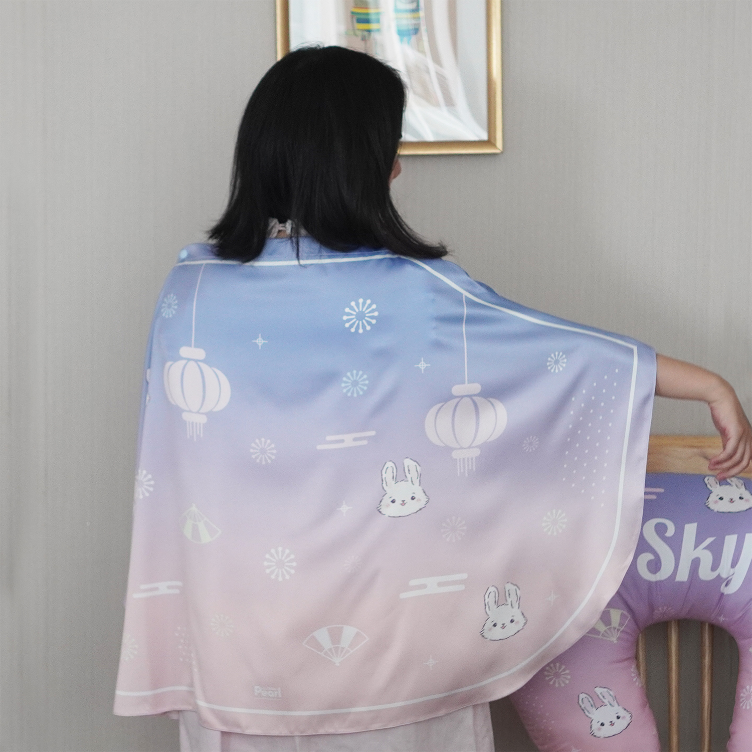 ผ้าคลุมให้นม 3in1 (รุ่นมีกระดุม ถอดโครงได้) แบบสั่งทำใส่ชื่อ ลาย Chinese Calendar - Blue Pink