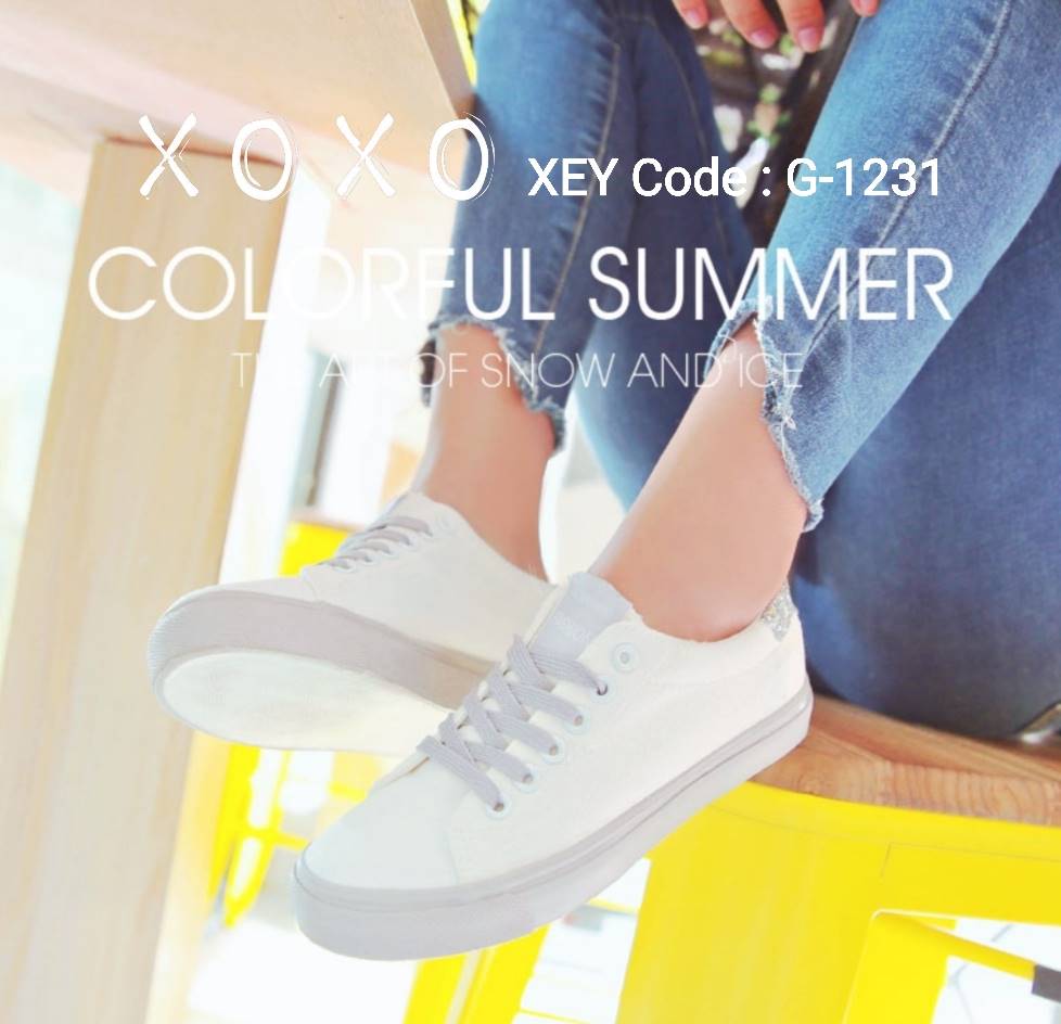 รองเท้าผ้าใบแคนวาสแต่งกลิตเตอร์ (สีชมพู)