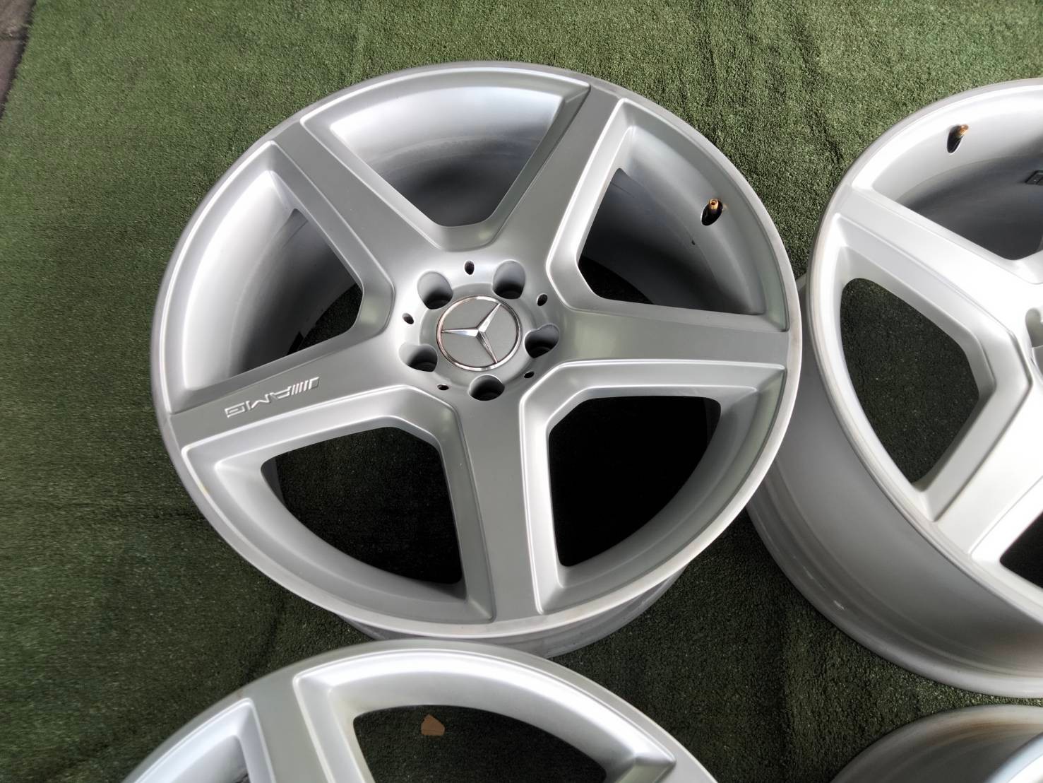 ล้อเบนซ์แท้ AMG ST3 NEW 19" R230