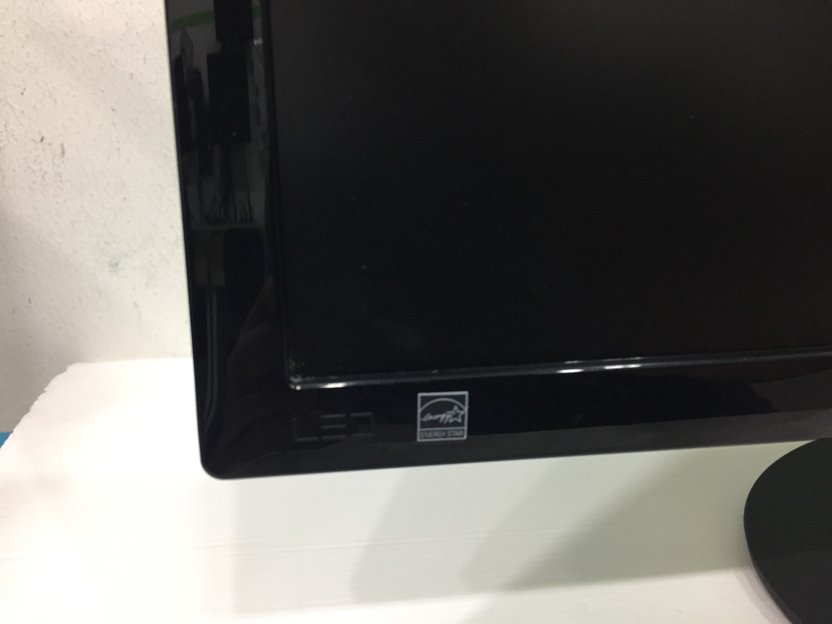 SAMSUNG LS24D300HS 24" Full HD