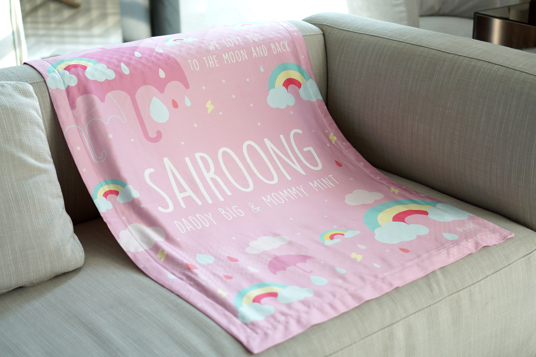 ผ้าห่มสั่งทำใส่ชื่อ Rainbow - Pink